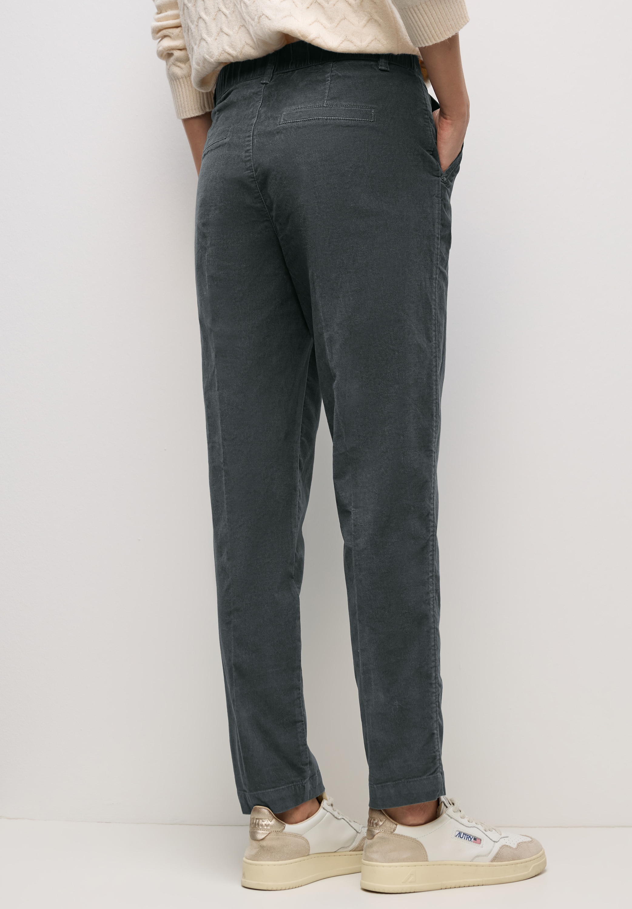 STREET ONE Chinohose »Velvet«  mit Taschen