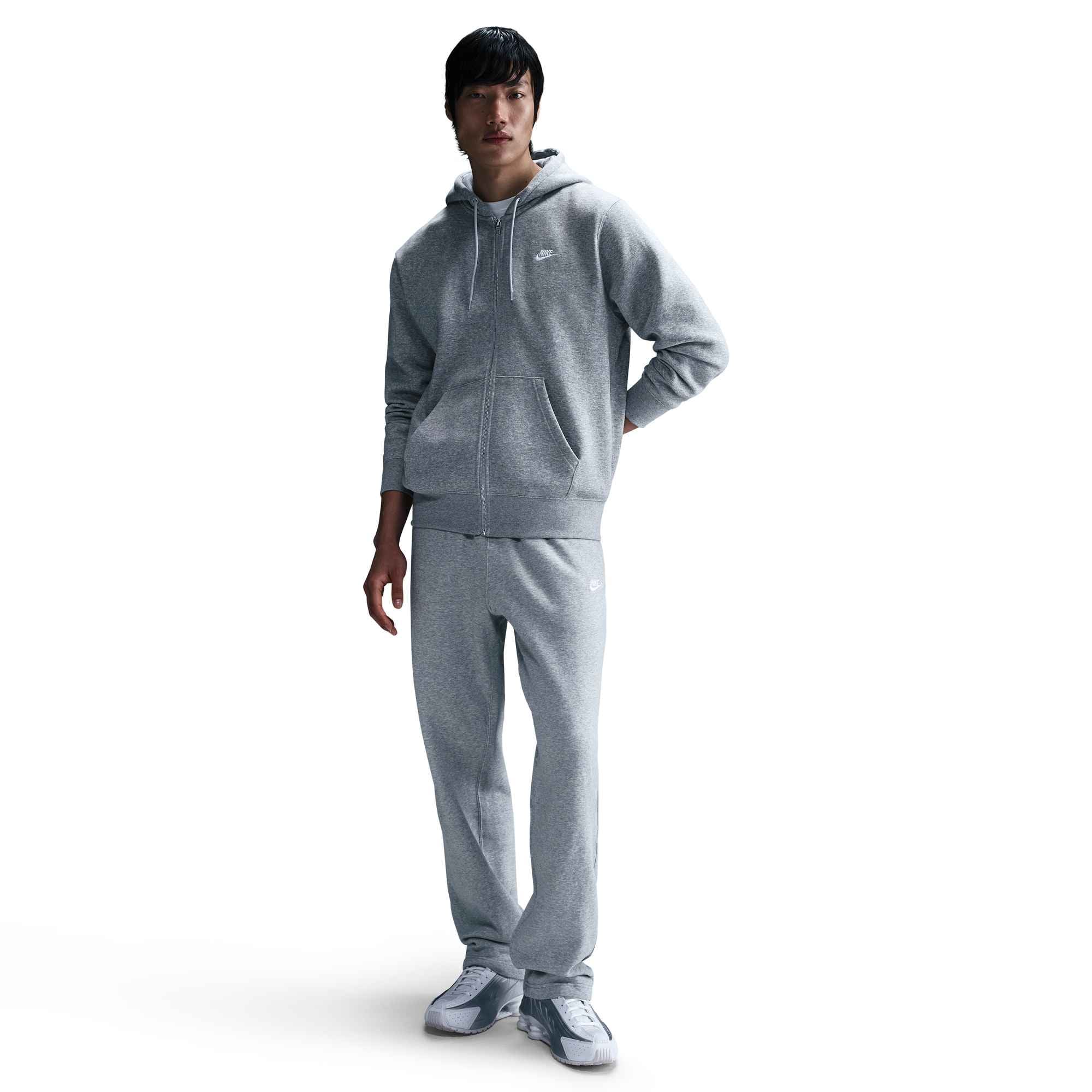 Nike Sportswear Kapuzensweatshirt »M NK CLUB BB FZ HOODIE«, sportlicher Stil, für sportliche Aktivitäten und Freizeit
