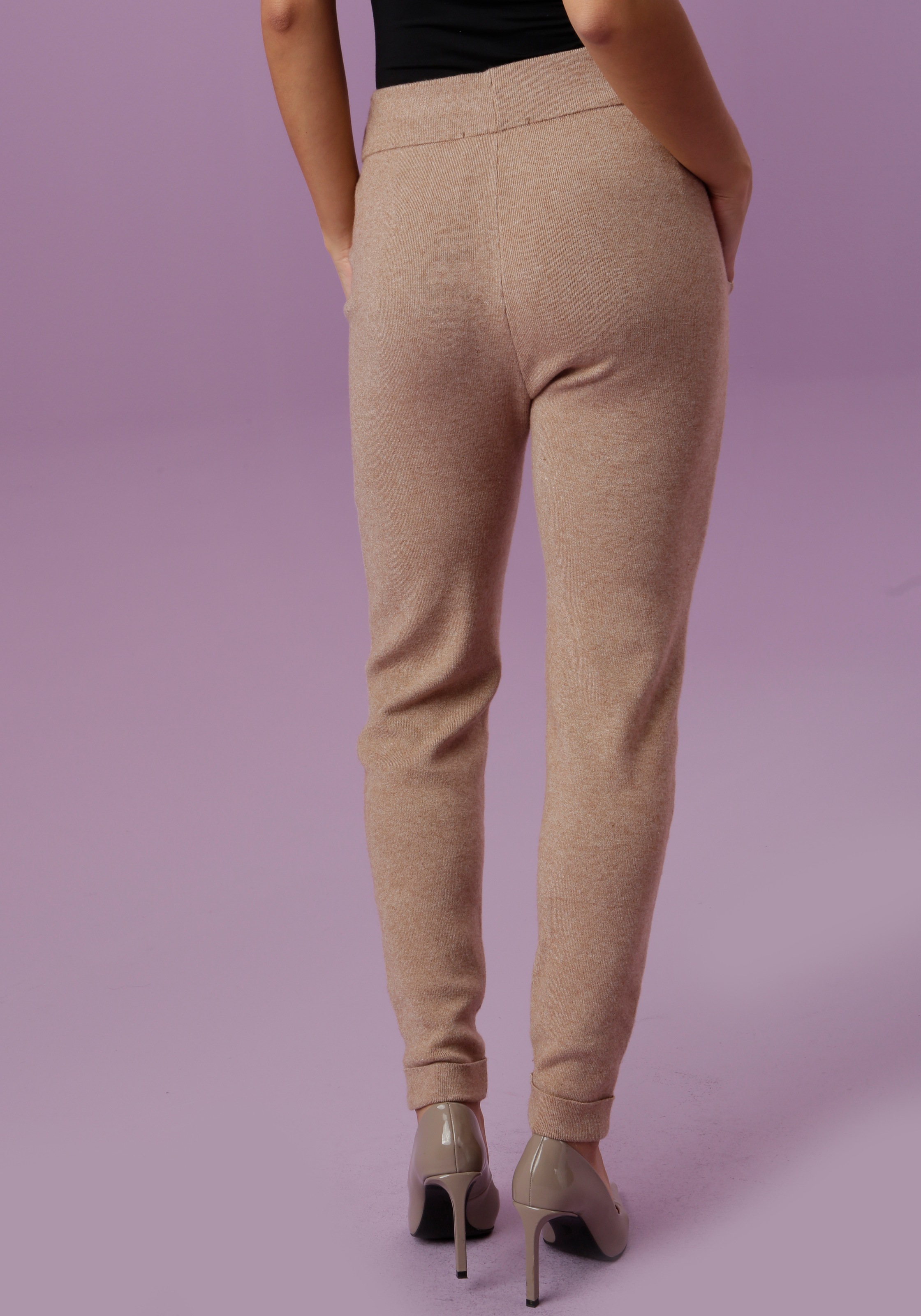 Strickhose, OTTO online aufgesetzten 2 bei mit Aniston CASUAL Taschen