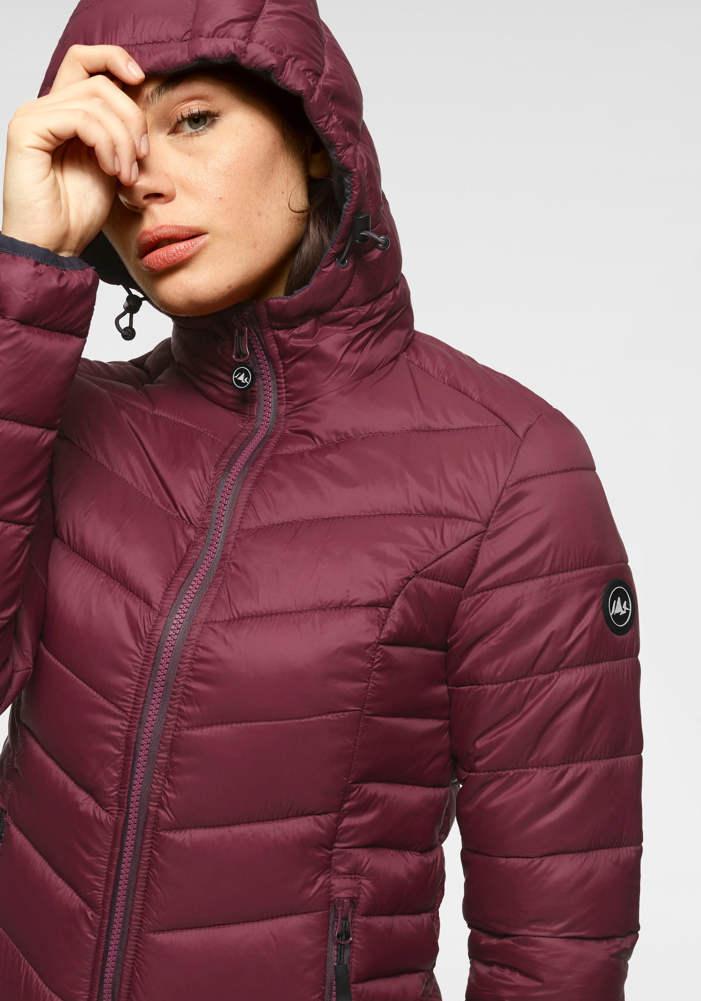 Polarino Steppjacke, mit Kapuze, für kühle Tage, aus leichtem Webmaterial, wasserabweisend