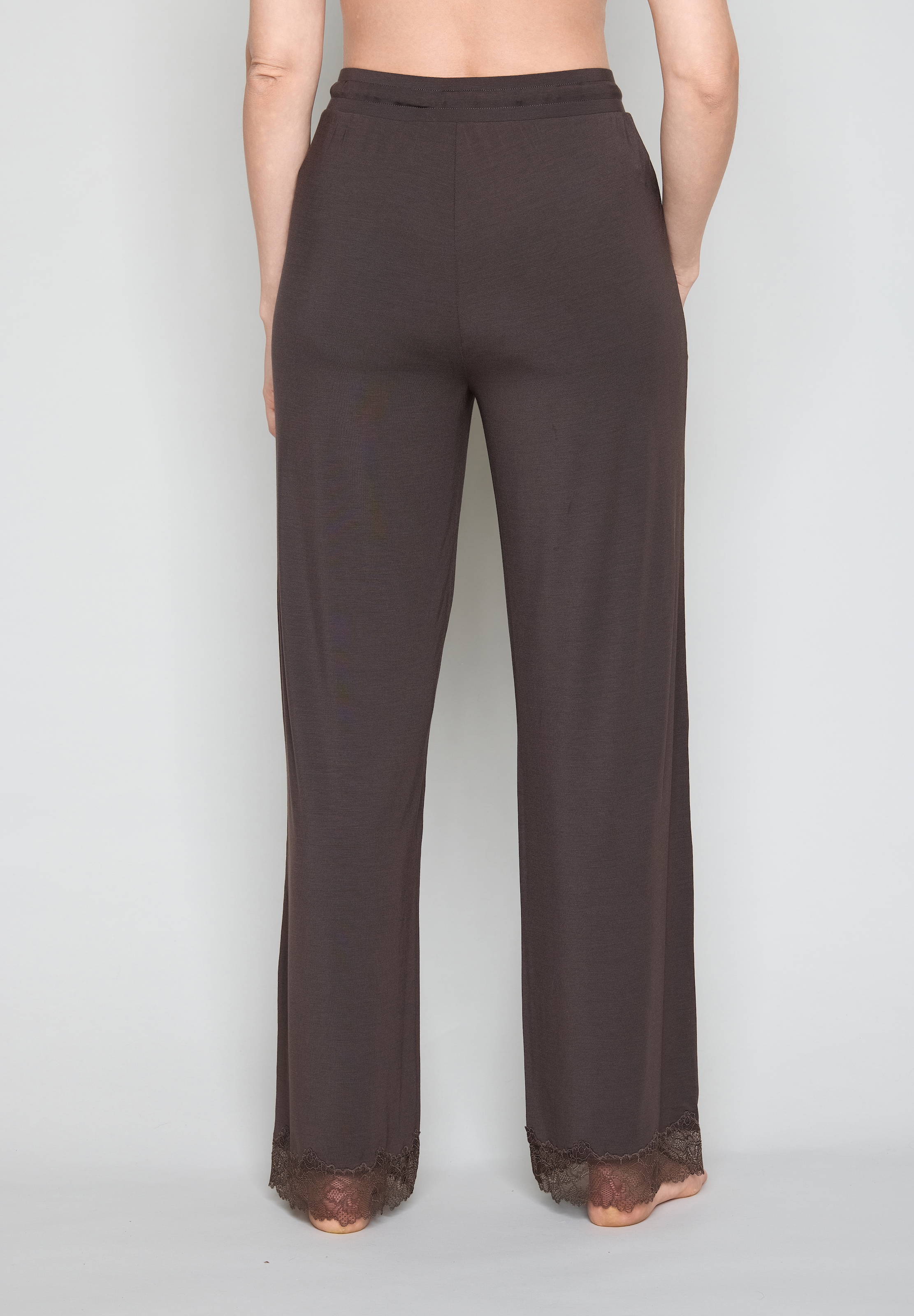 JOOP! Pyjamahose  bequeme Passform, für Homewear, mit Spitzendetails