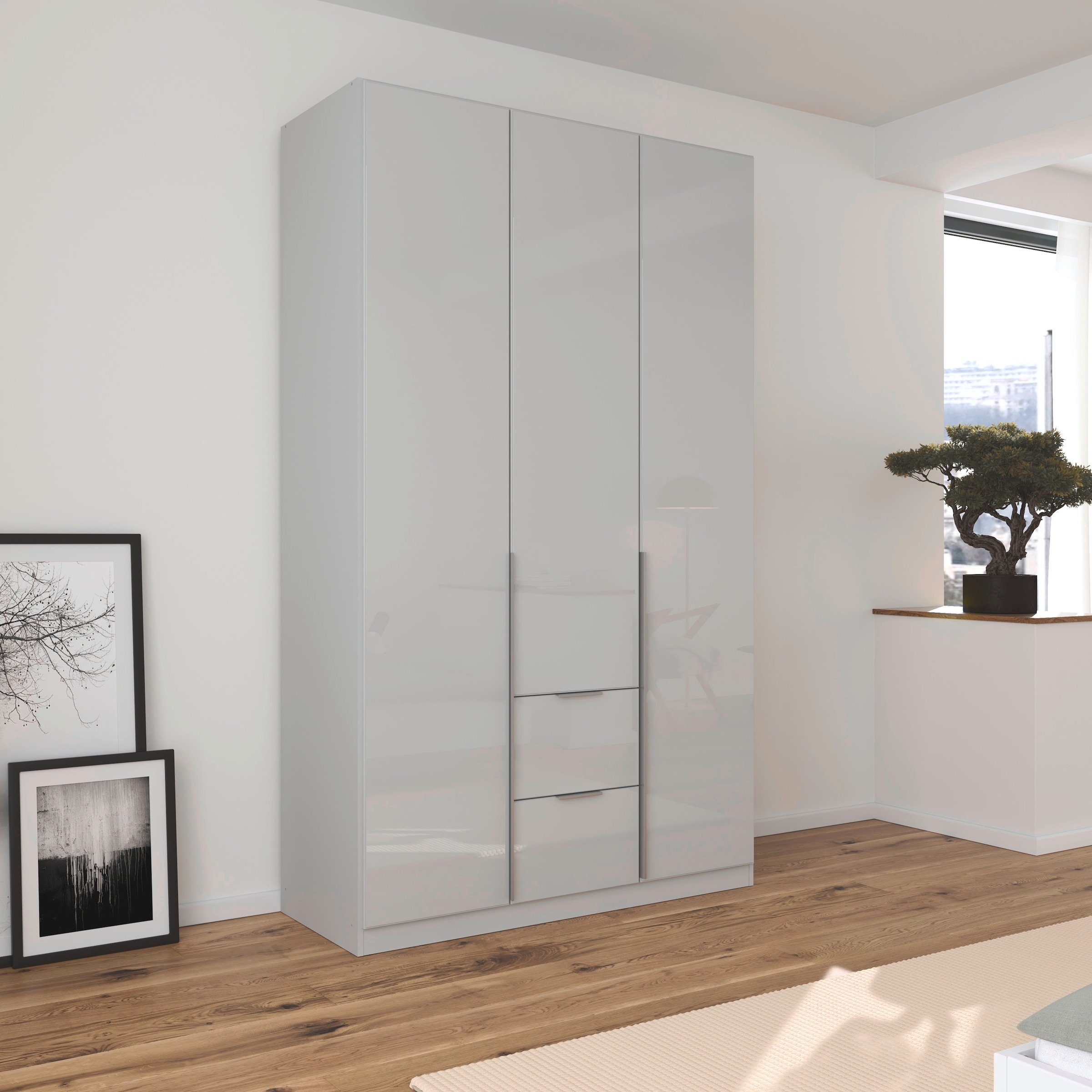 rauch Drehtürenschrank »Kleiderschrank Schrank Garderobe Wäscheschrank Schlafzimmer AGORDO«, (in zwei Griff-Farben mit Glasfront), mit Außenschubkästen, in 6 Breiten und 2 Höhen MADE IN GERMANY