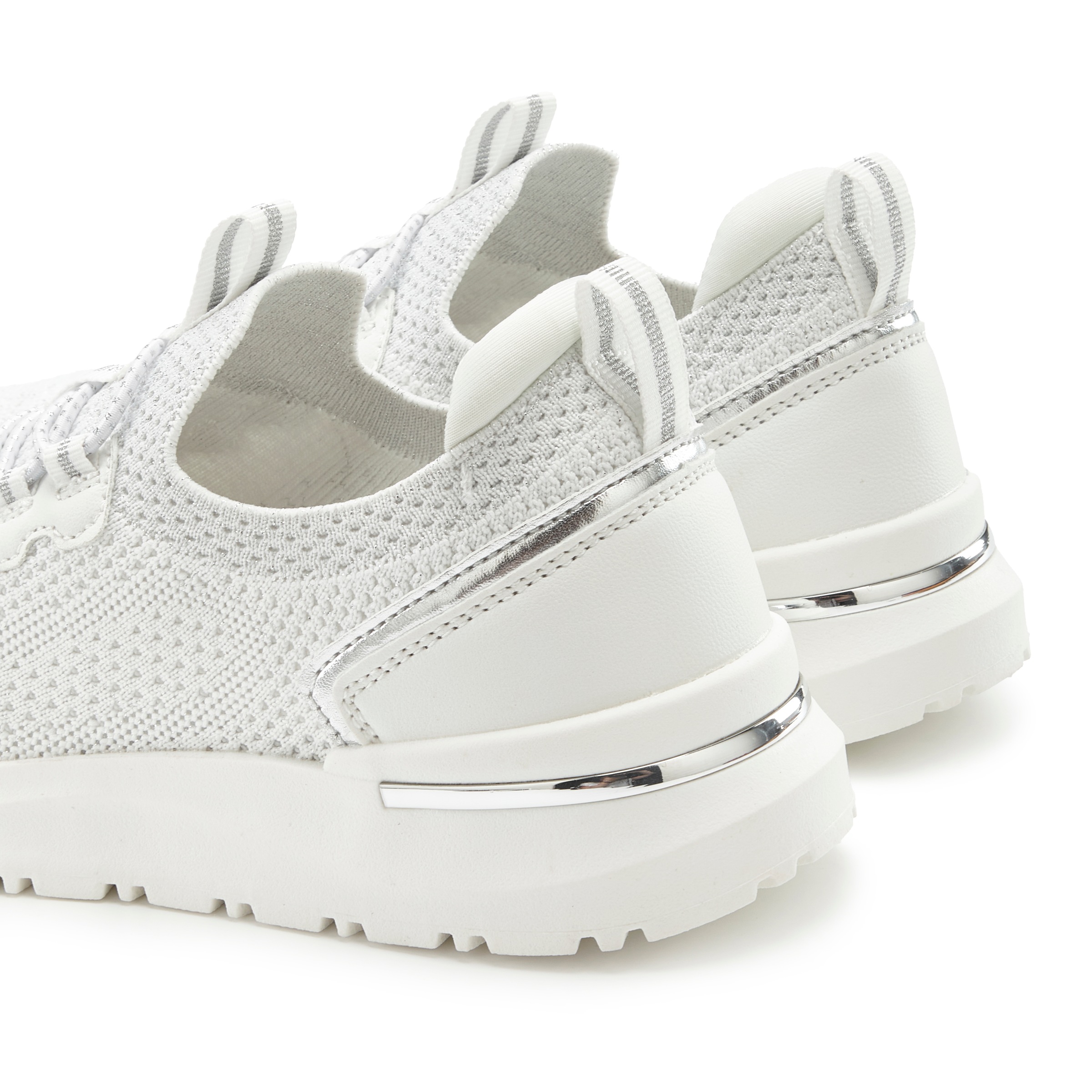 Vivance Sneaker »Freizeitschuh, Halbschuh,«, aus Textil zum Reinschlüpfen mit elastischen Schnürbändern VEGAN