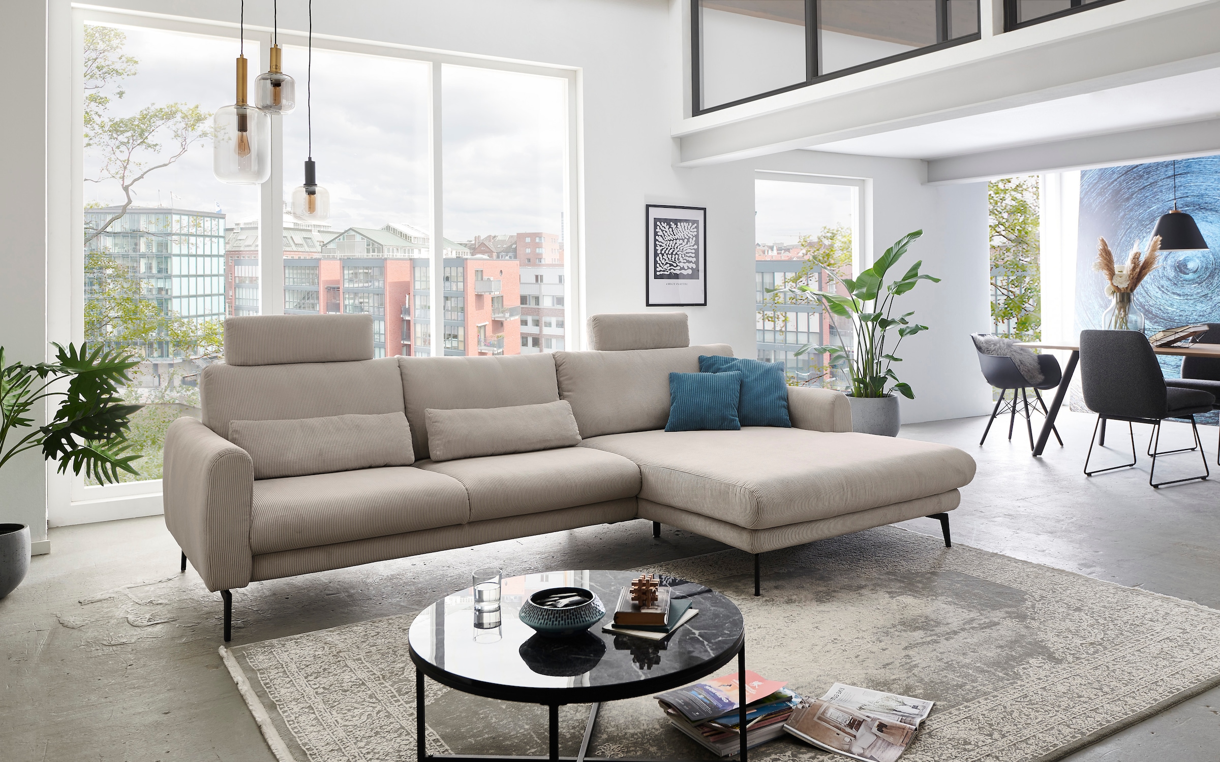 Die PlanBar Ecksofa »MP-IN23147 L-Form«, (2 St.), Kaltschaumpolsterung, softer Sitz & verstellbare Kopfstützen