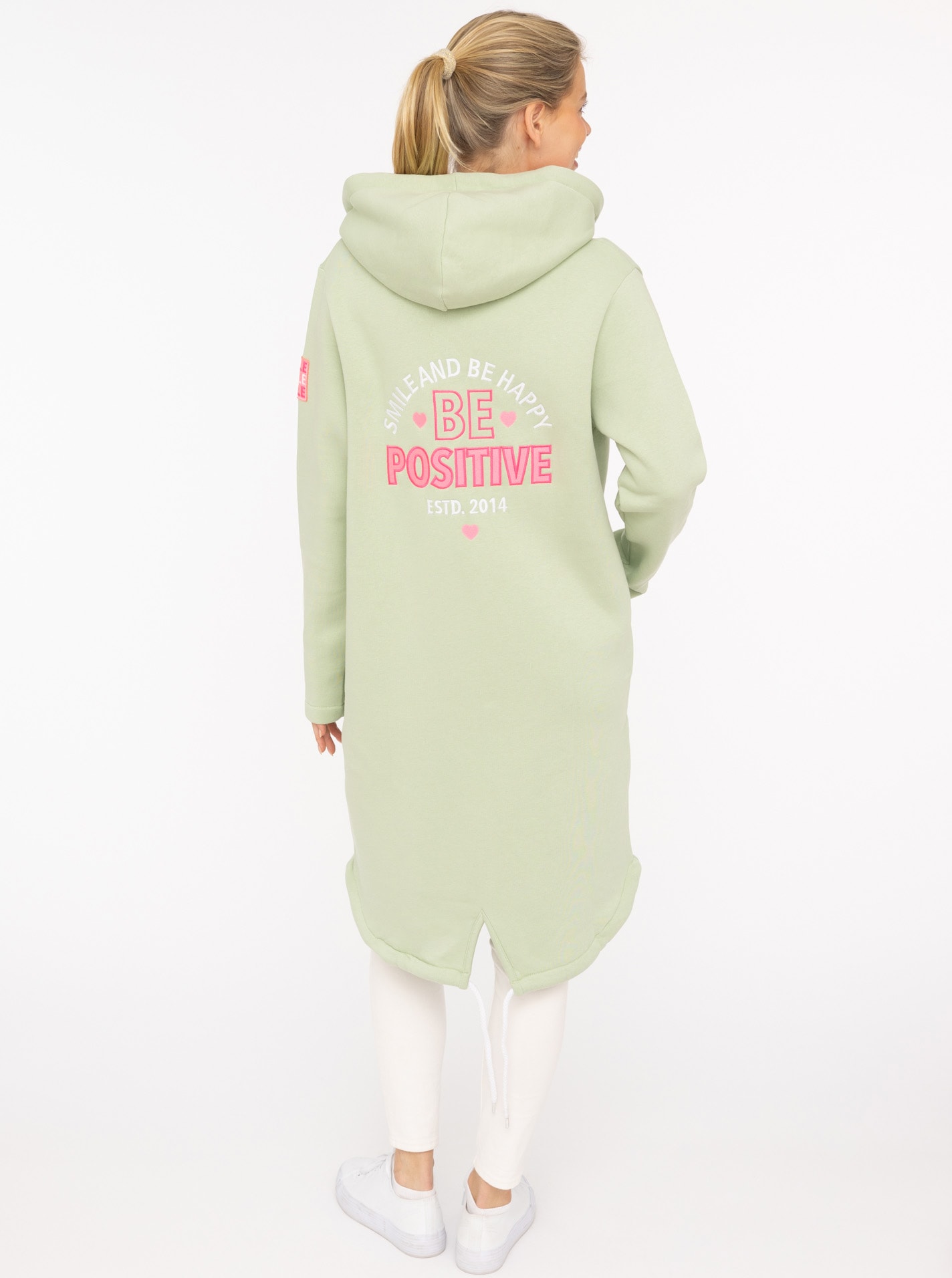 Zwillingsherz Jerseymantel »"Be Positive"«, mit großem Stickmotiv, Taschen und Reißverschluss