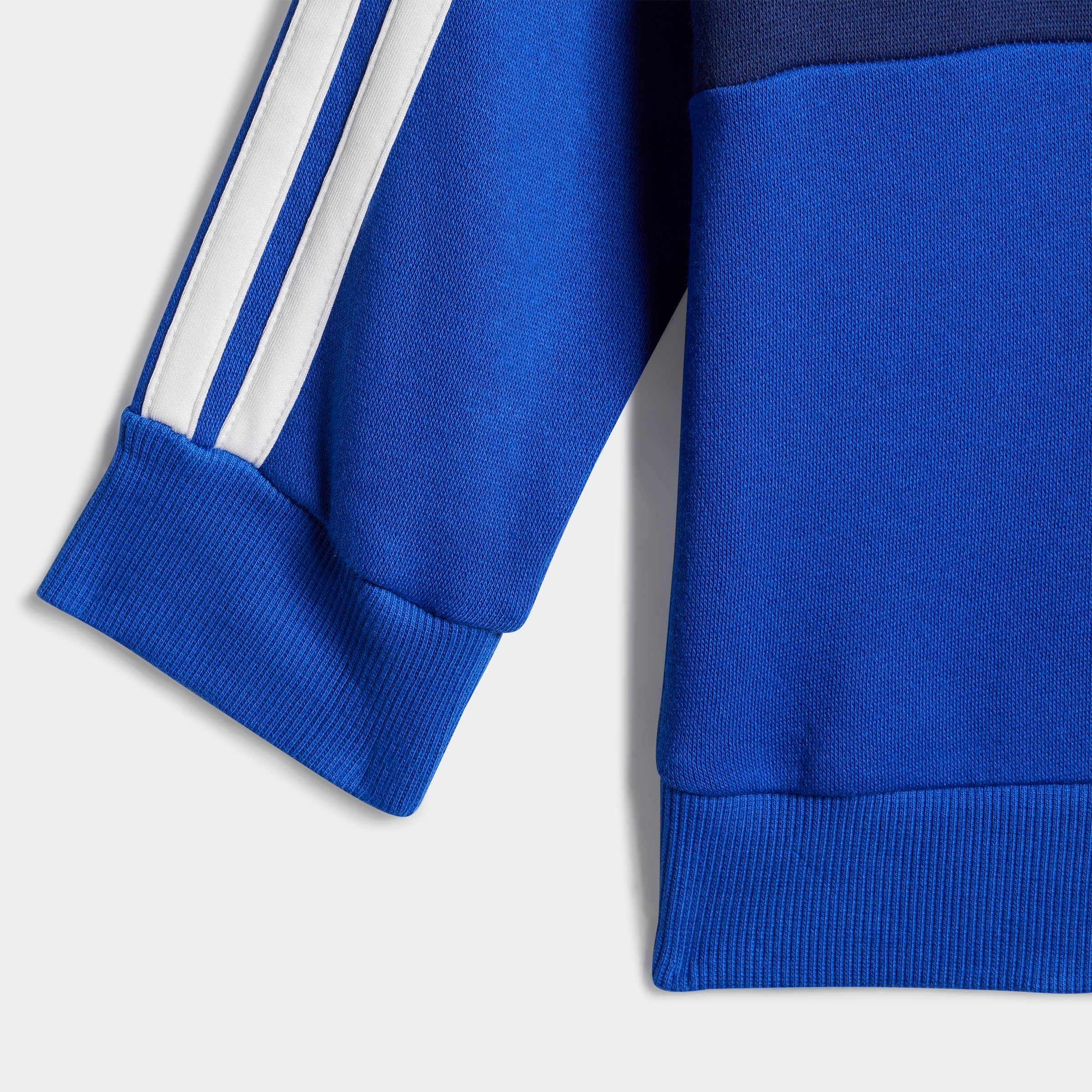 adidas Sportswear Trainingsanzug »SEASONAL ESSENTIALS TIBERIO 3-STREIFEN KIDS SET« 2