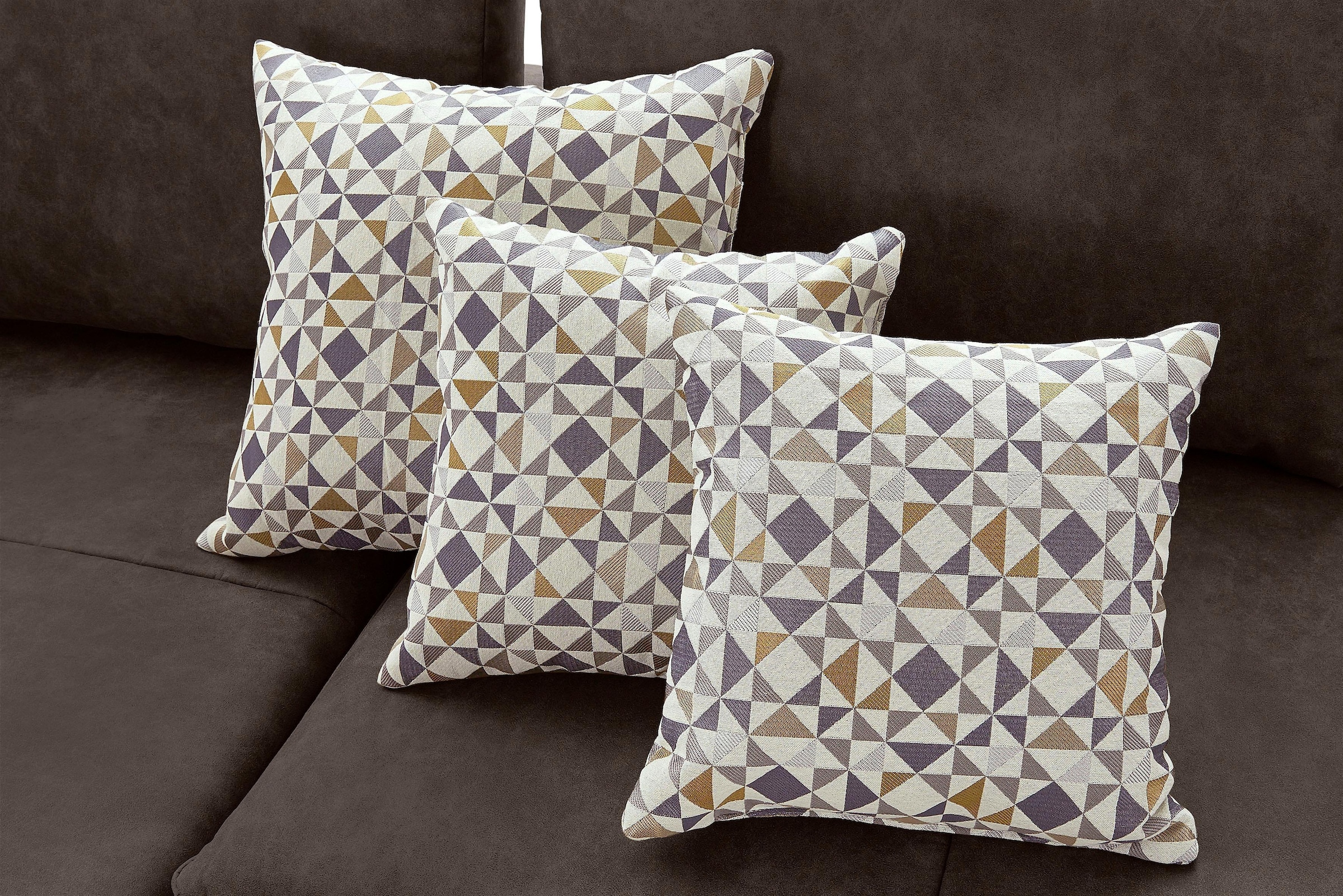 INOSIGN Ecksofa »Night & Day L-Form, B: 324 cm«, mit Bettfunktion, Bettkasten & 3 Zierkissen, Boxspringbett 180x200 cm