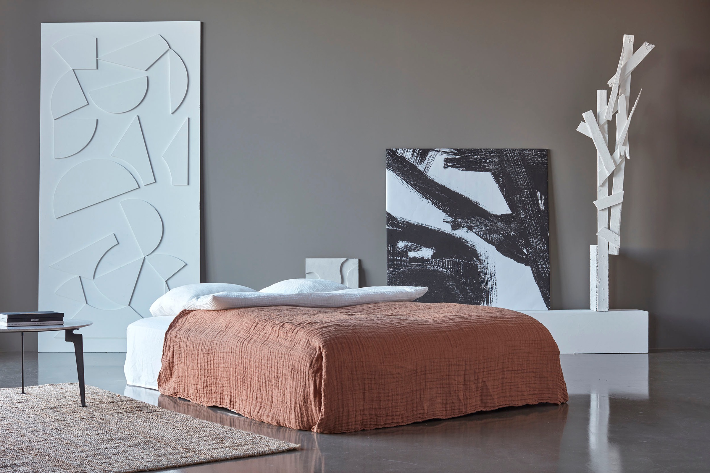 INNOVATION LIVING ™ Schlafsofa »YONATA Sofa im aktuellen Design, hoher Komfort, elegant und hochwertig«, komfortable Taschenfederkernpolsterung, Breite Liegefläche 149 cm