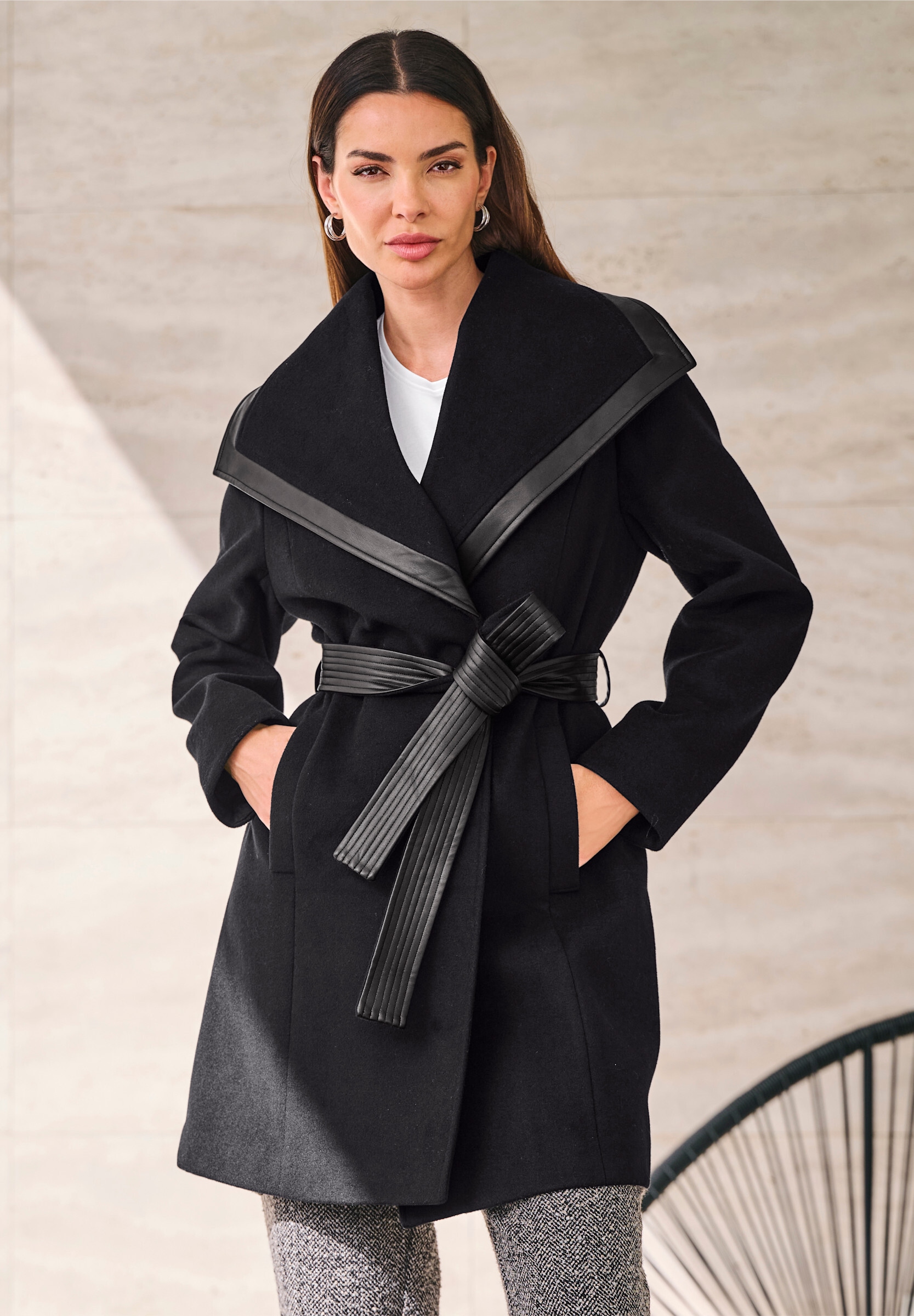 heine Kurzjacke »Kurzmantel Kurzmantel mit Lederimitat-Akzente« ohne Kapuze