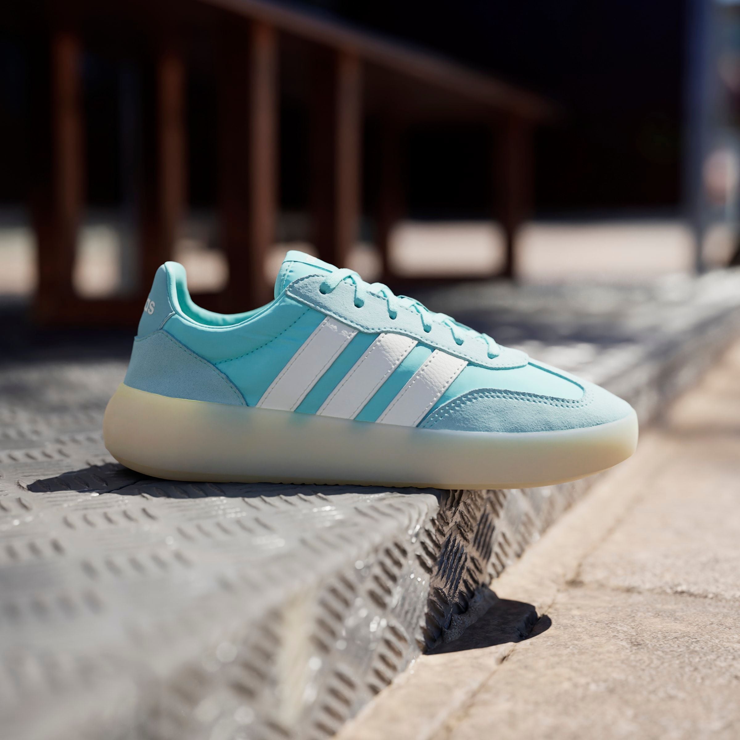 adidas Sportswear Sneaker »BARREDA DECODE«, Design auf den Spuren des adidas Handball Spezial