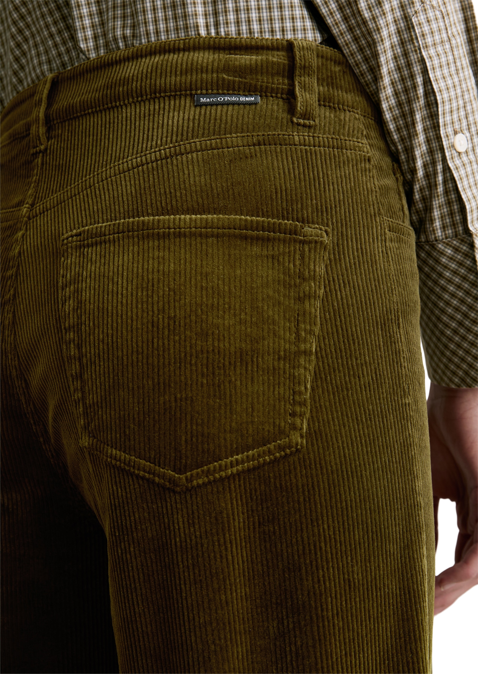 Marc O'Polo DENIM Cordhose »Tomma Wide«  mit Rippstruktur, aus Bio-Baumwoll-Mix, weites, gerades Bein