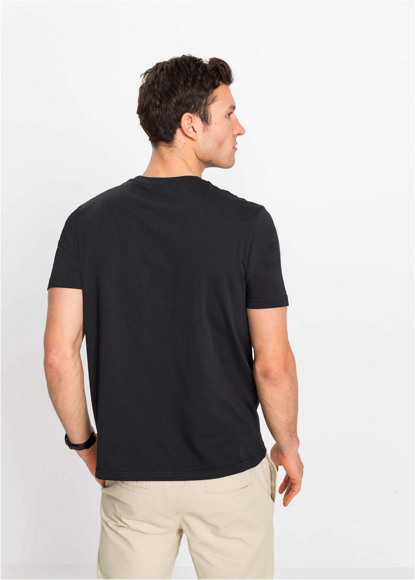 bonprix T-Shirt Packung, 2 Stk. Regular Fit, Kurzarm-Design, aus Baumwolle, mit Frontdruck