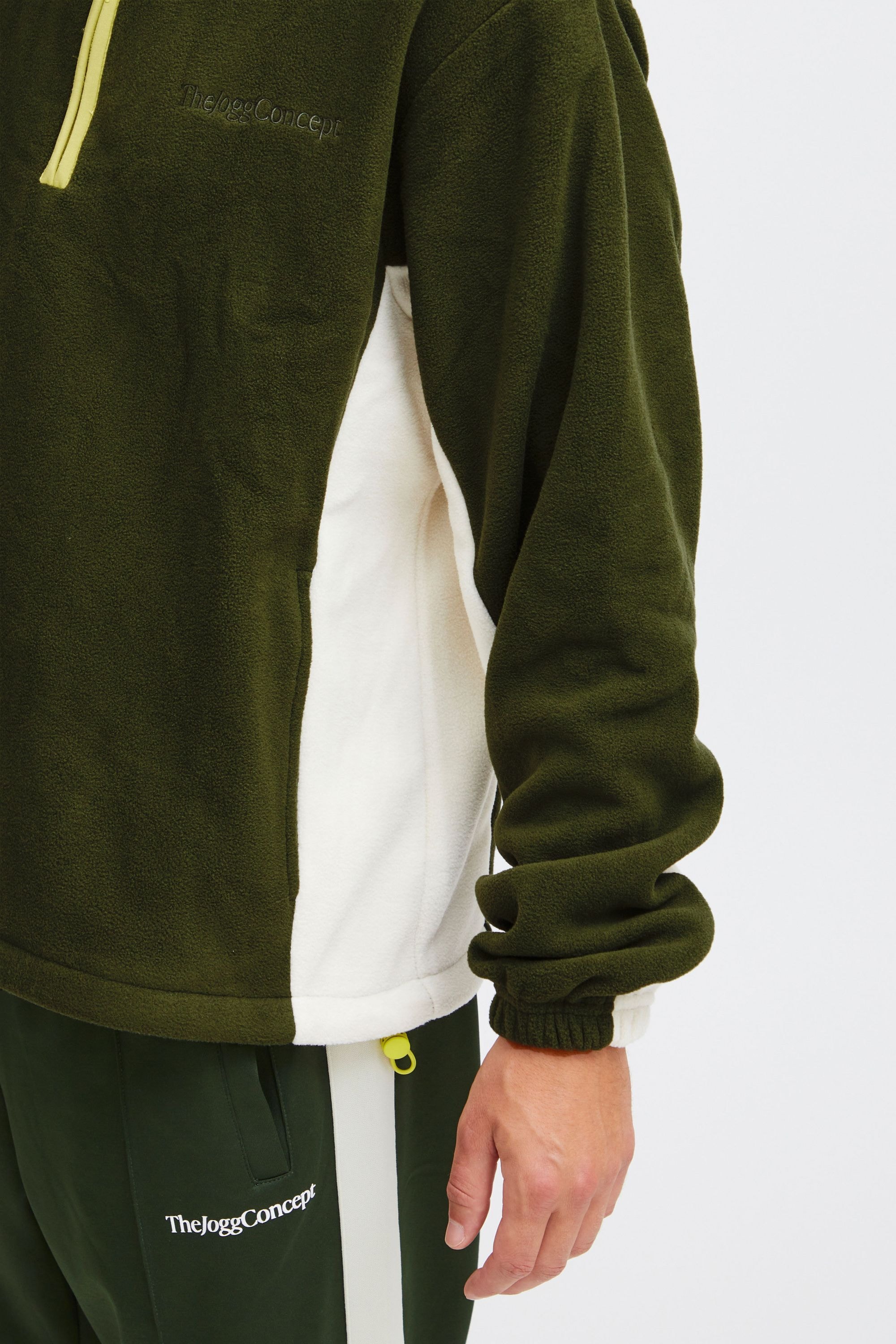 TheJoggConcept Outdoorjacke »Troyer JCMClara«