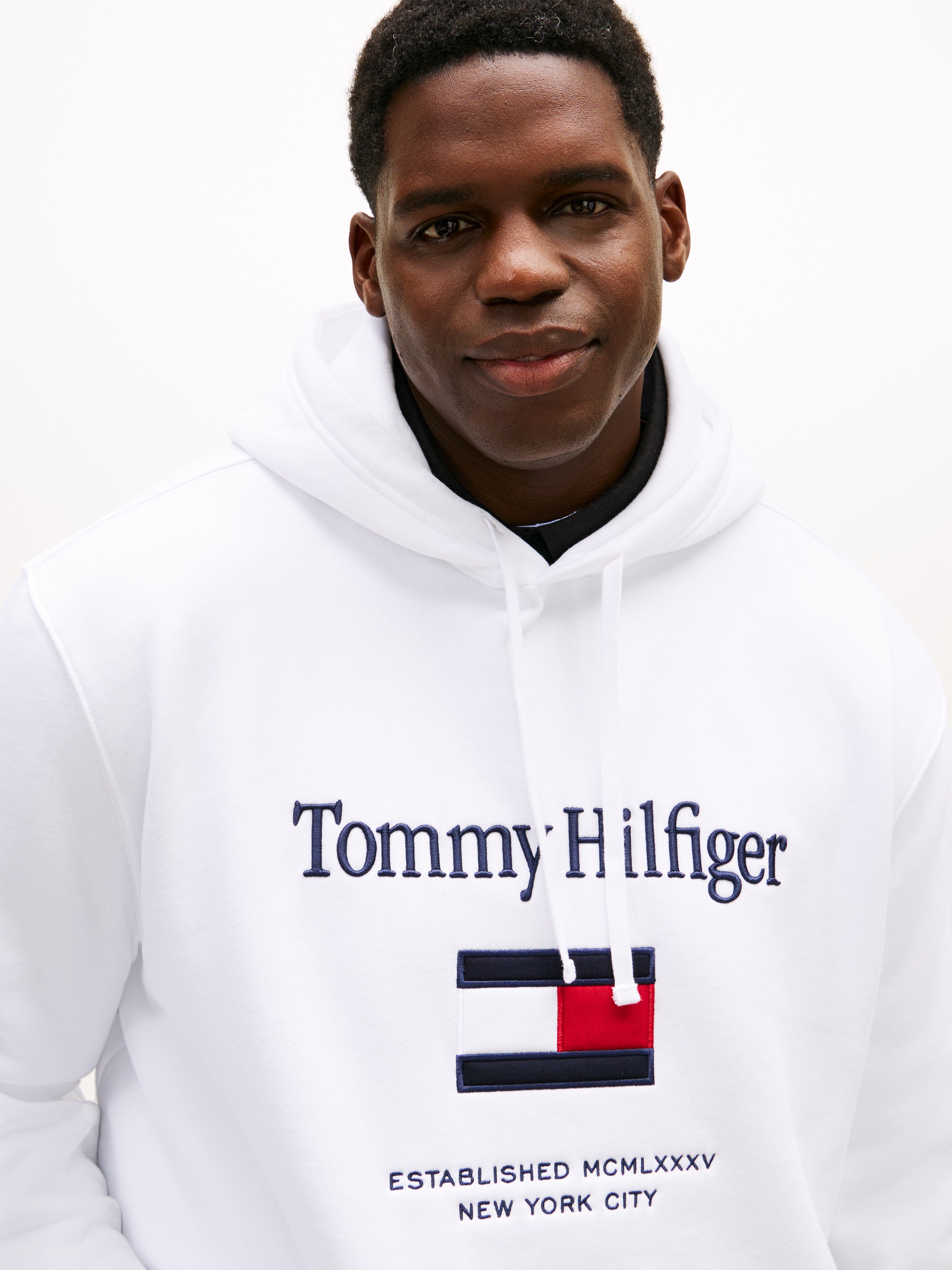 Tommy Hilfiger Big & Tall Hoodie »BT-TOMMY EMBRO FLAG«, Große Größen
