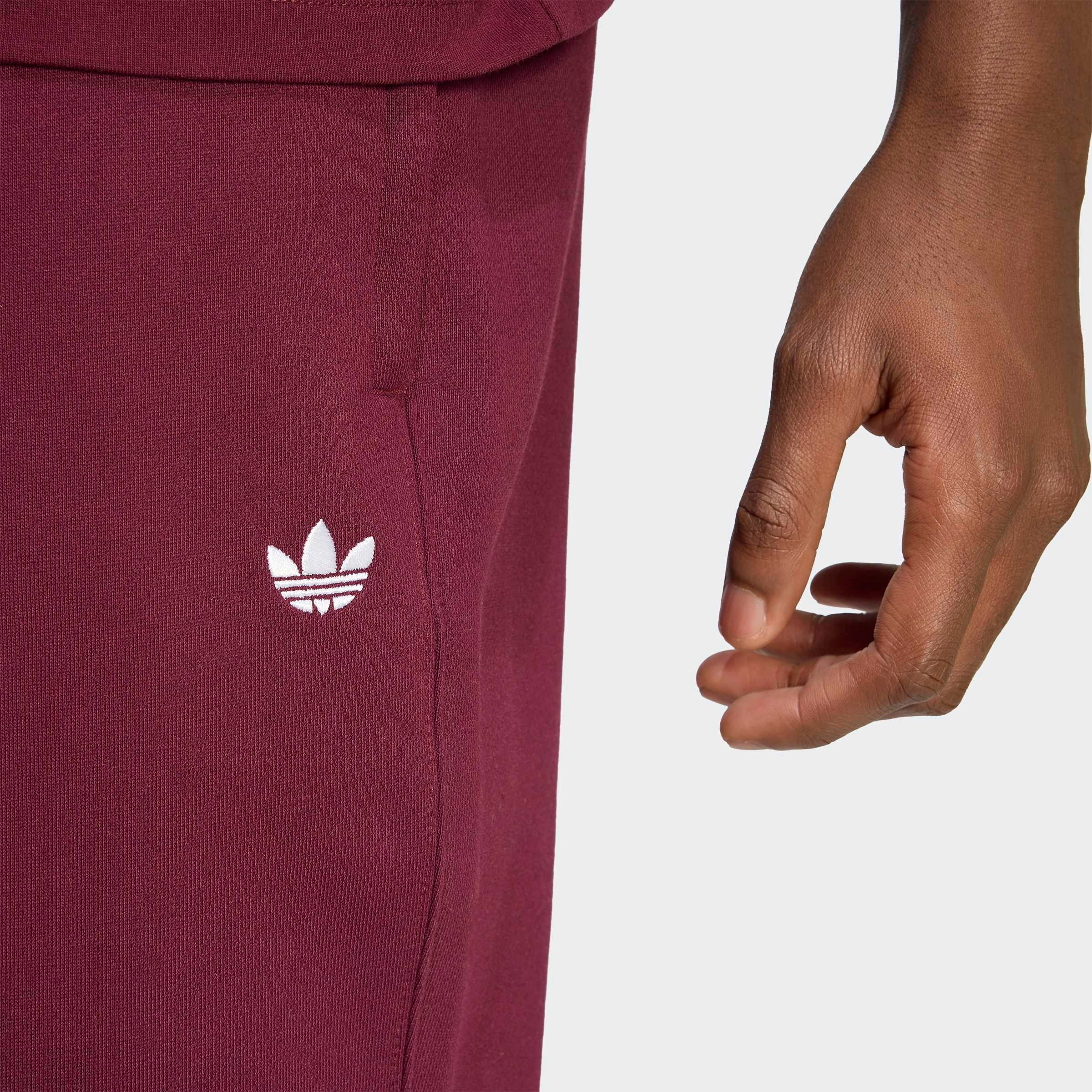 adidas Originals Sporthose »TREFOIL ESSENTIALS, REGULÄR GESCHNITTEN, FLEECE«