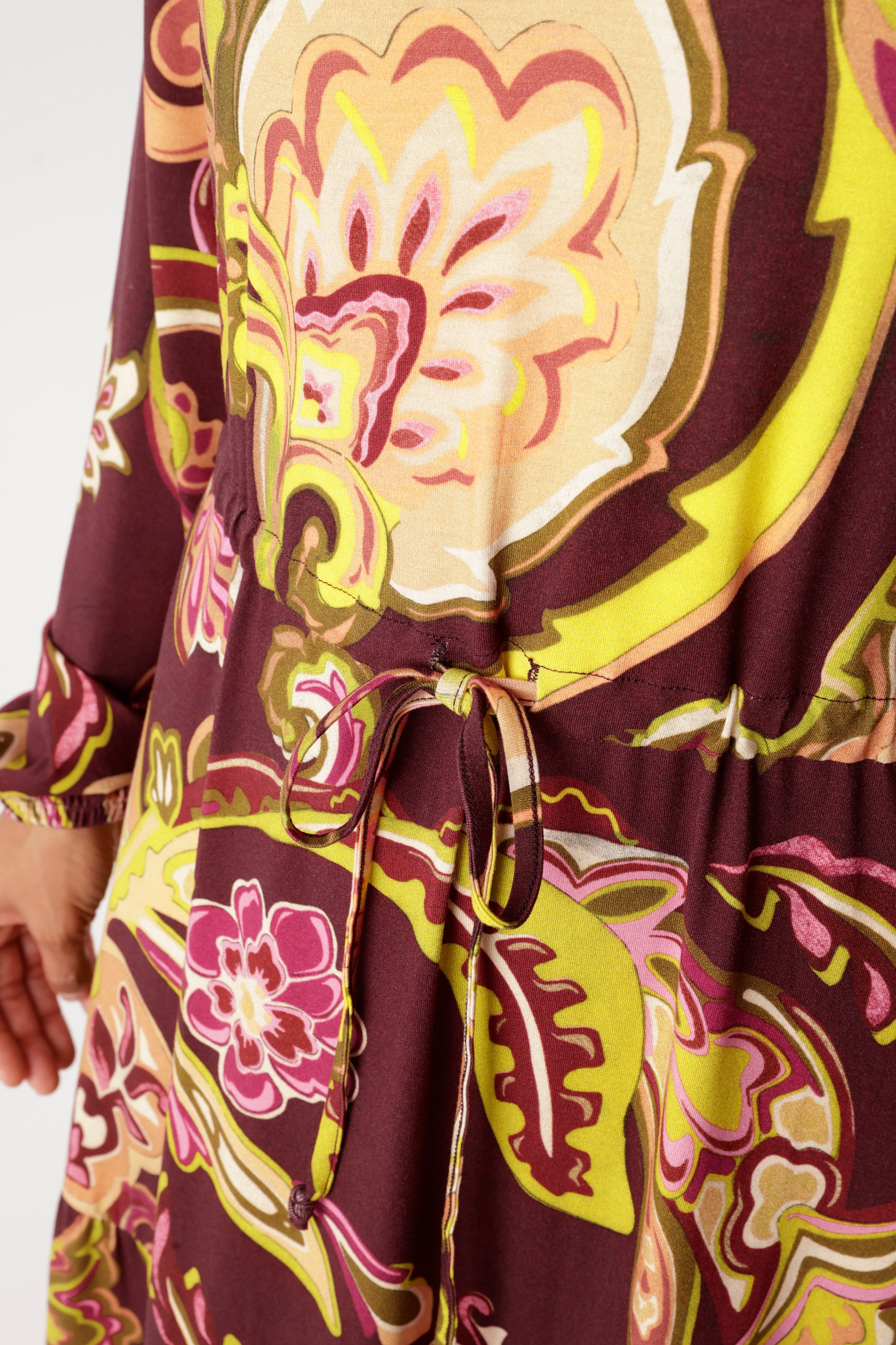 Aniston PLUS Jerseykleid mit Paisley-Druck in satten Farben - NEUE KOLLEKTION