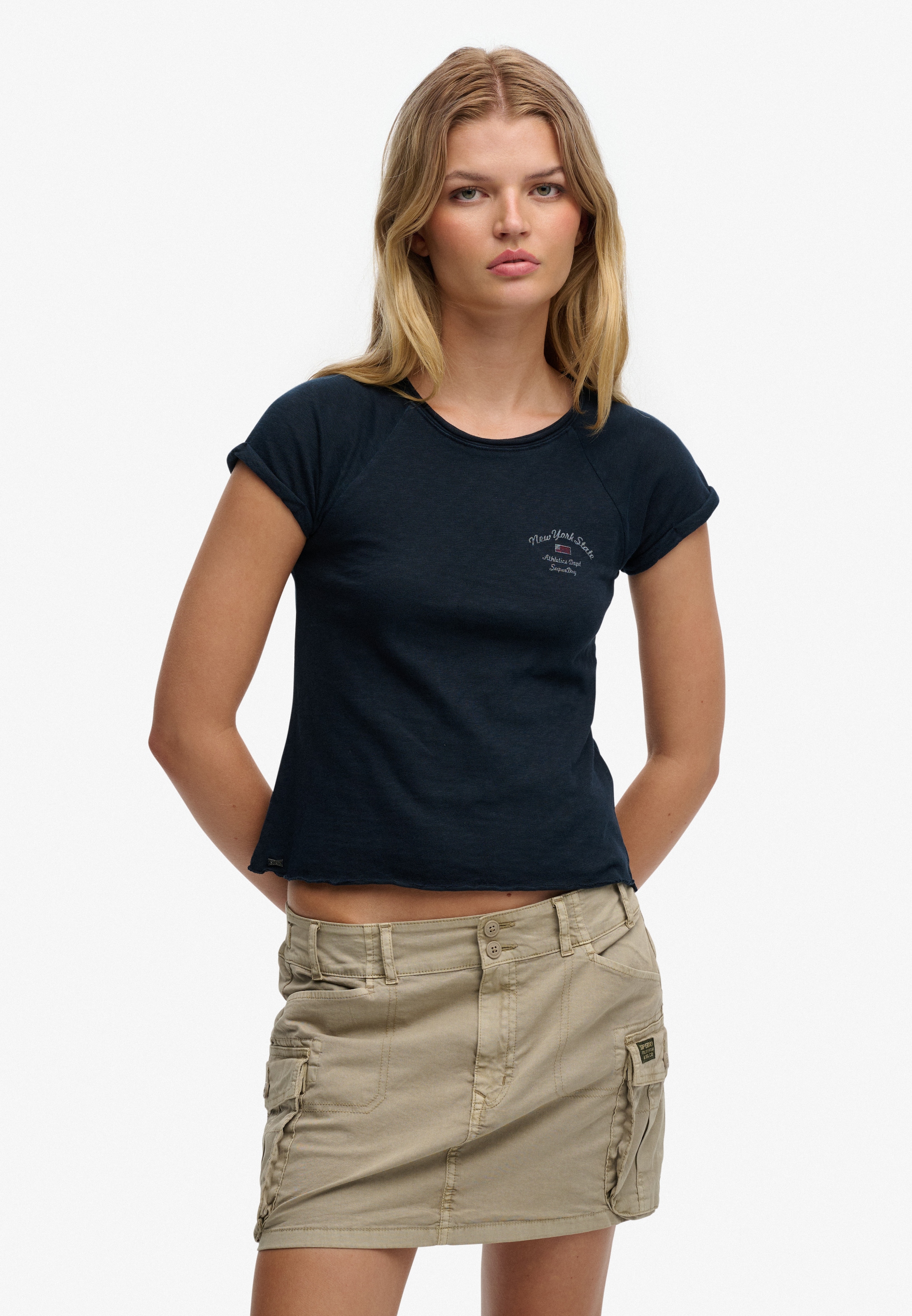 Superdry Kurzarmshirt »ATH ESS SLUB GRAPHIC TEE« Baumwolle, skinny fit