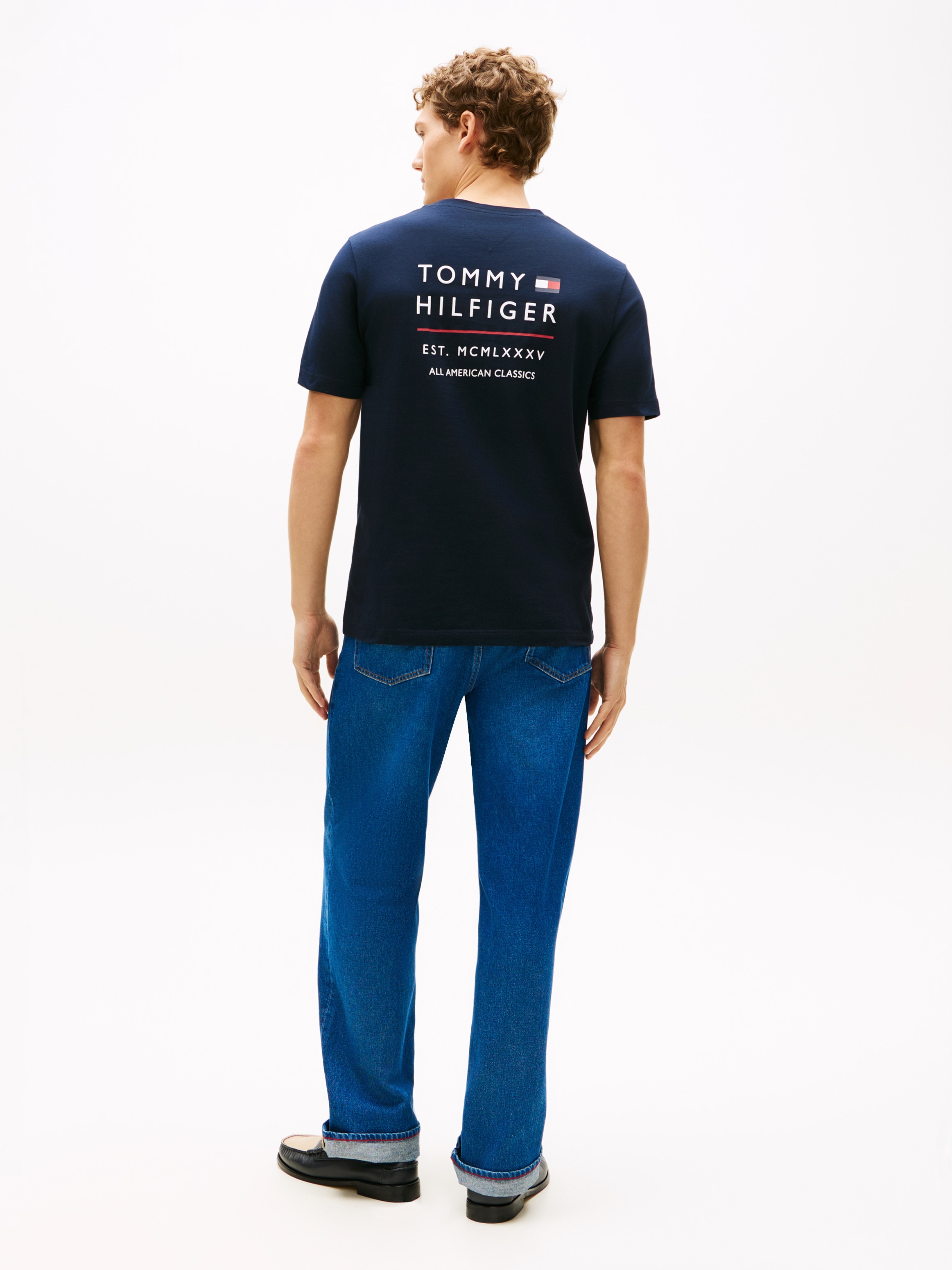 Tommy Hilfiger T-Shirt »BRAND LOVE EMBRO STACK« mit großem Rückenprint, regular fit