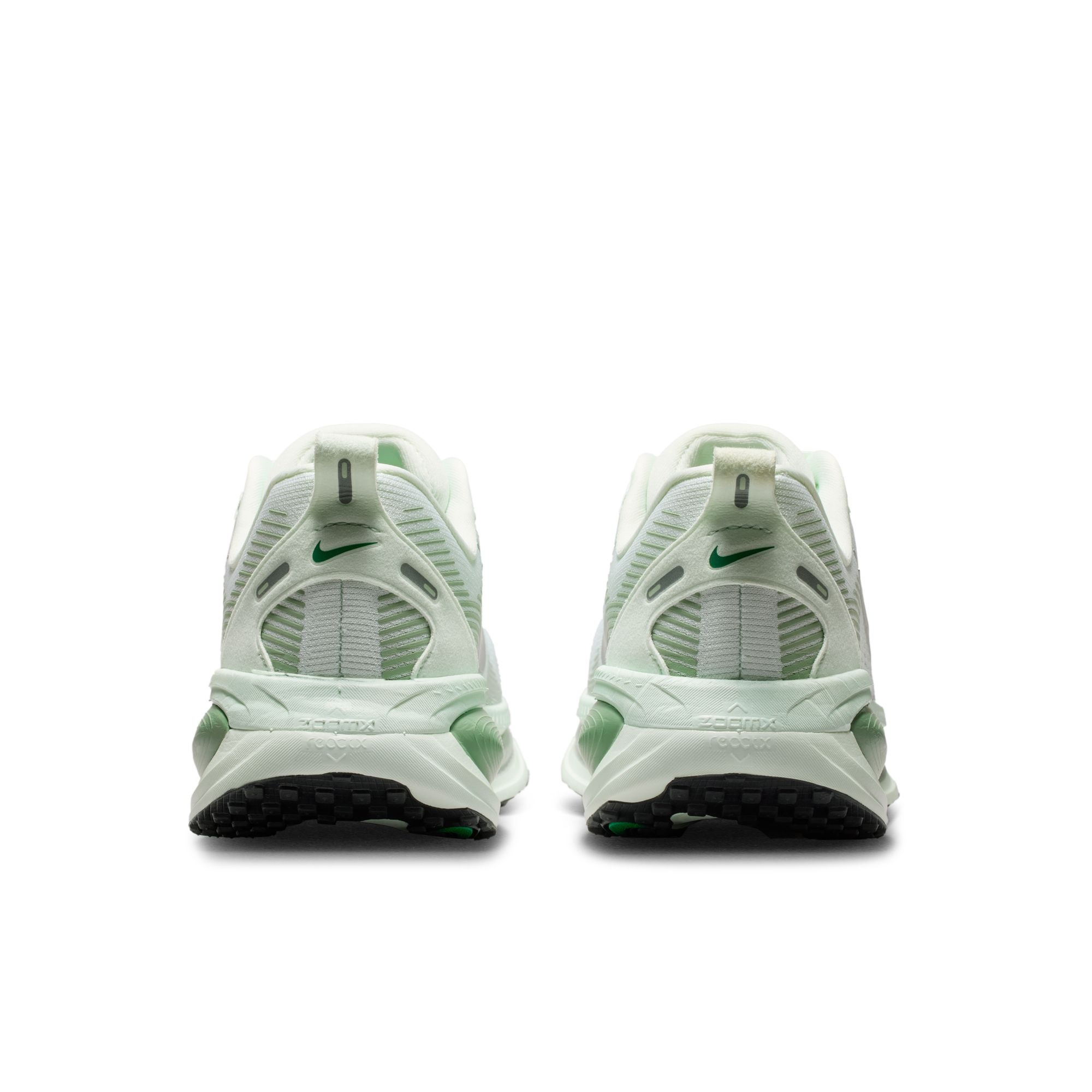 Nike Laufschuh »Vomero 18«  doppellagige, maximale Dämpfung für ein komfortables Laufgefühl
