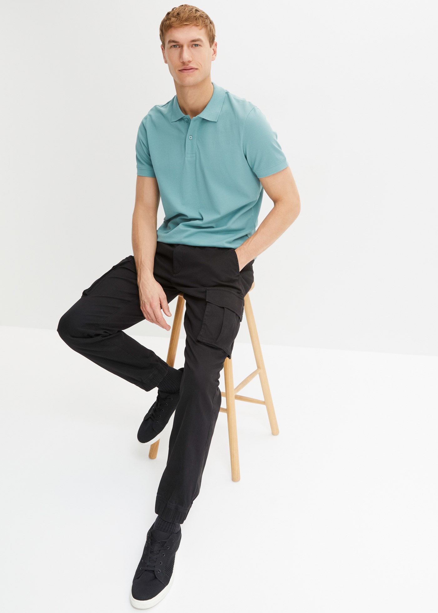 bonprix Poloshirt »Piqué-Poloshirt aus reiner Baumwolle« 1 Regular Fit, Kurzarm, aus hautfreundlicher Baumwolle