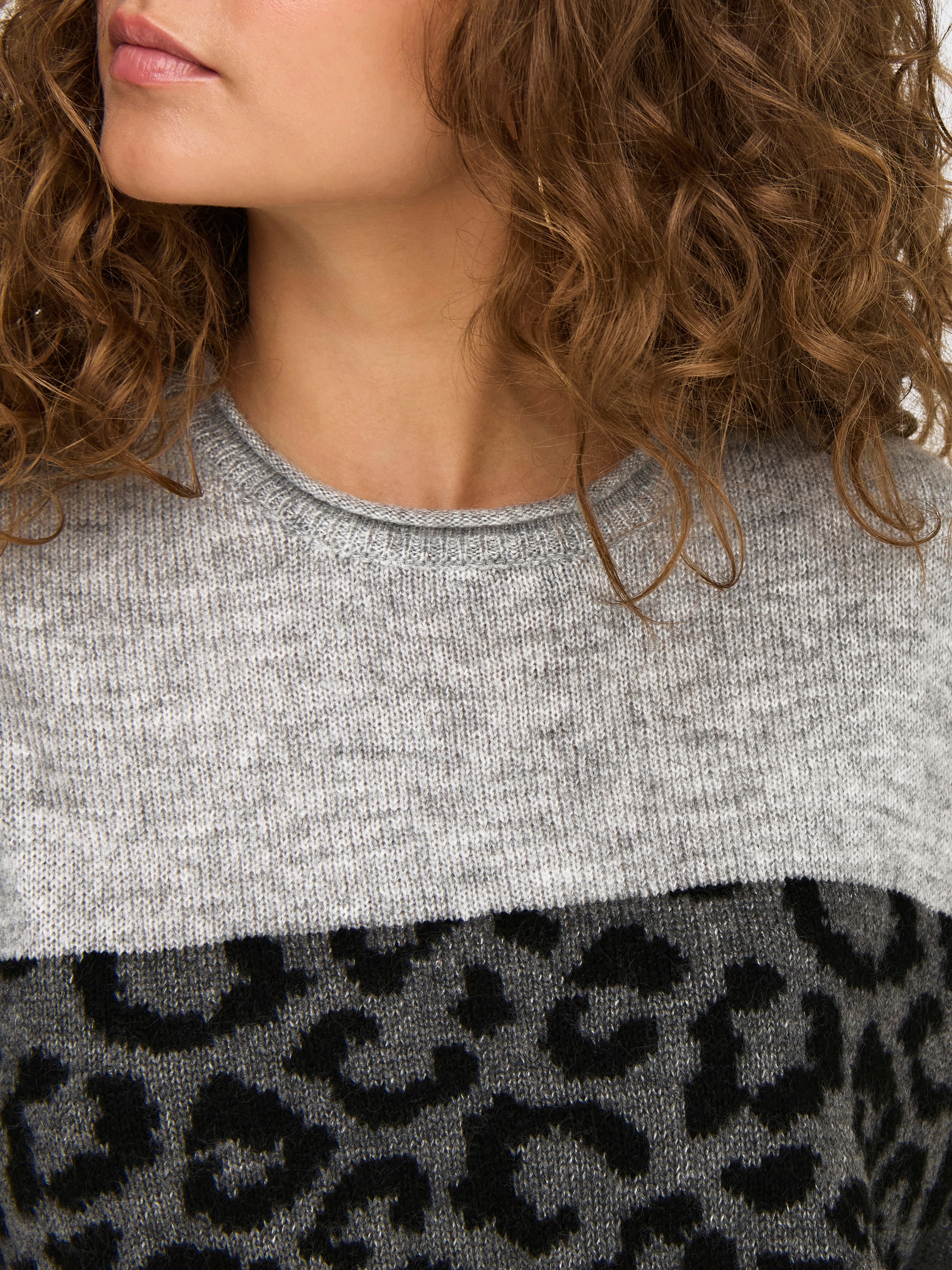 ONLY Rundhalspullover »ONLJADE ANIMAL LS O-NECK NOOS KNT«