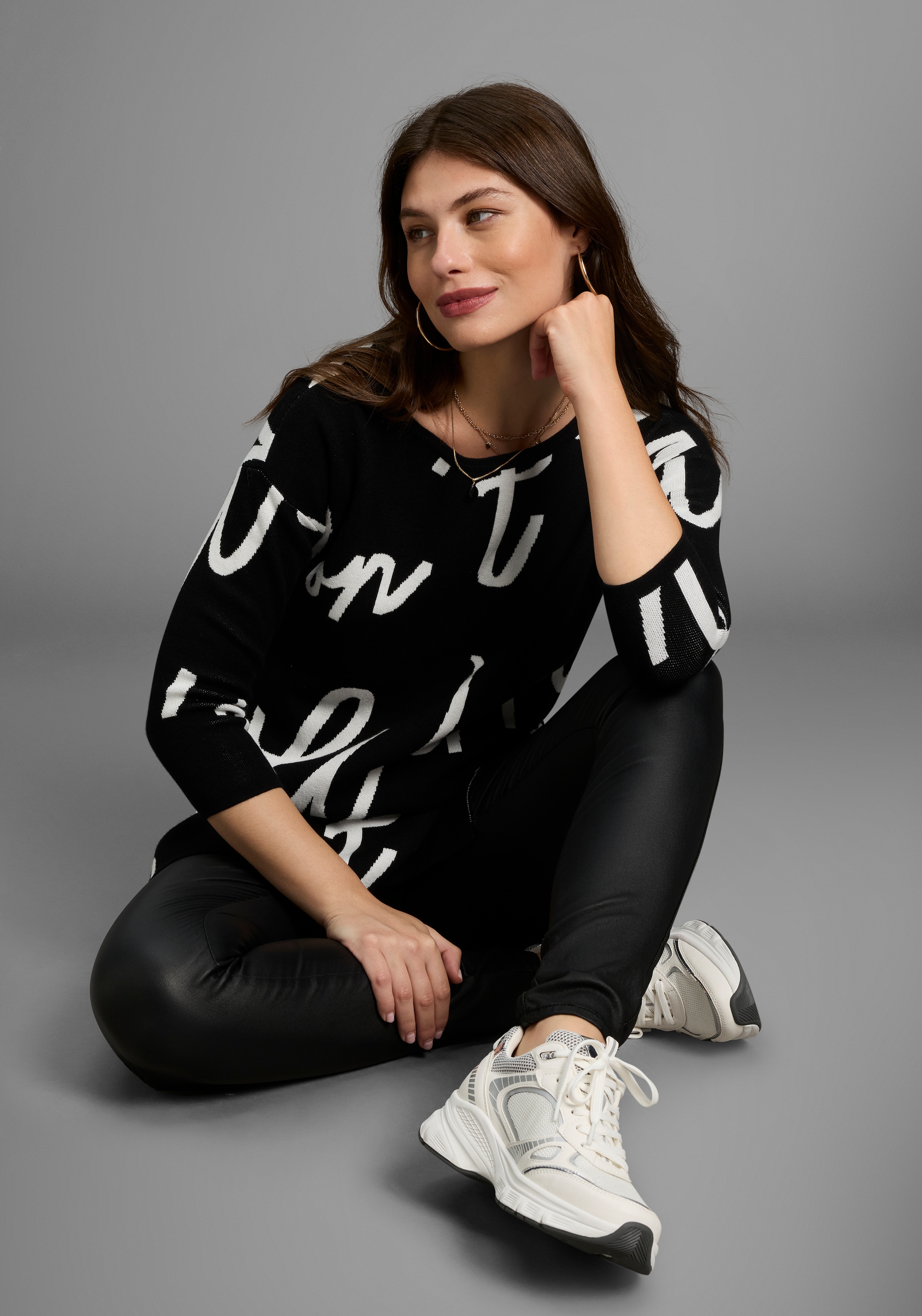 Laura Scott Jacquardpullover, mit Schriftmuster - NEUE KOLLEKTION