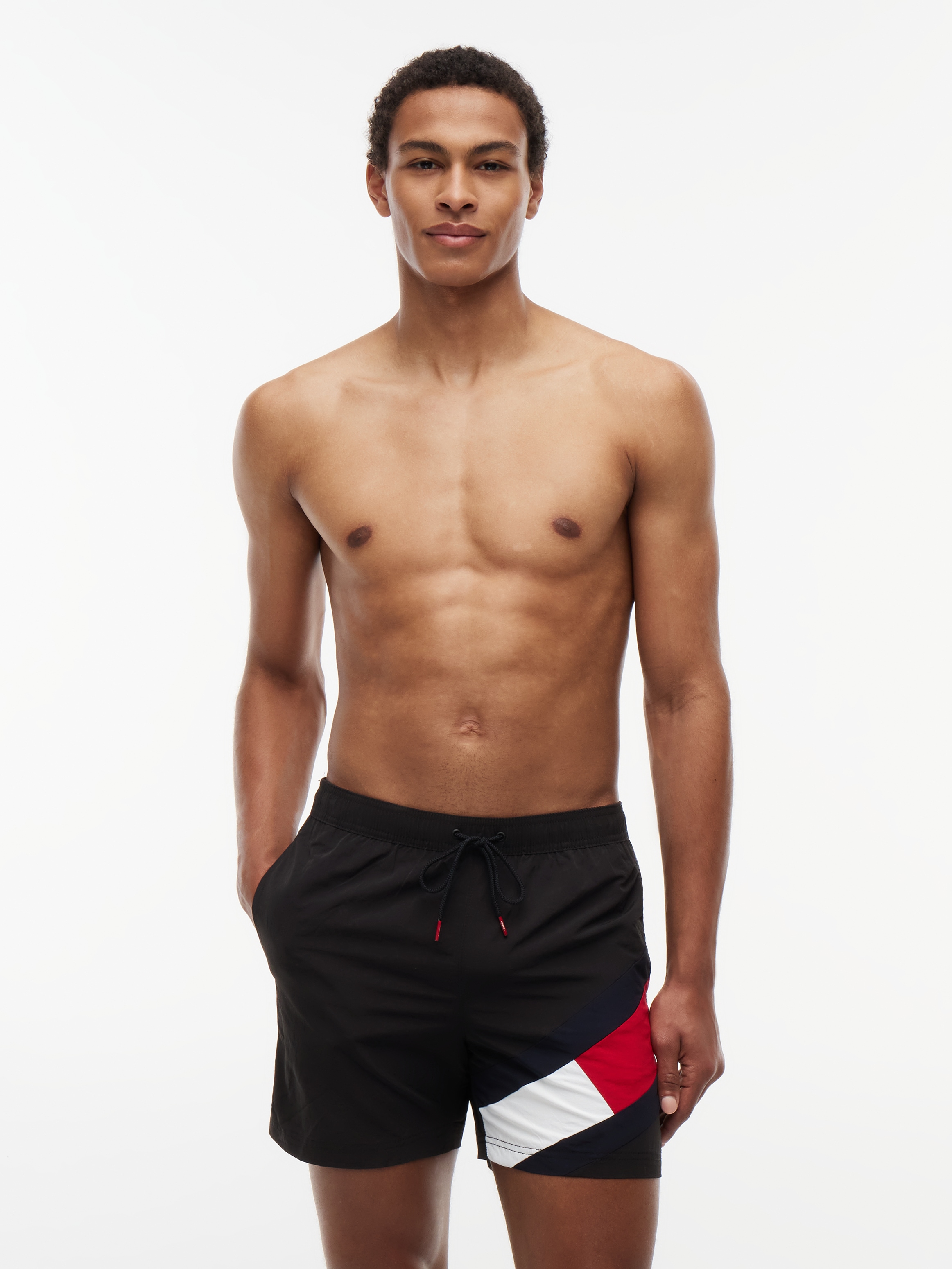 Tommy Hilfiger Swimwear Badeshorts »SF MEDIUM DRAWSTRING« mit Tommy Hilfiger Markenlabel
