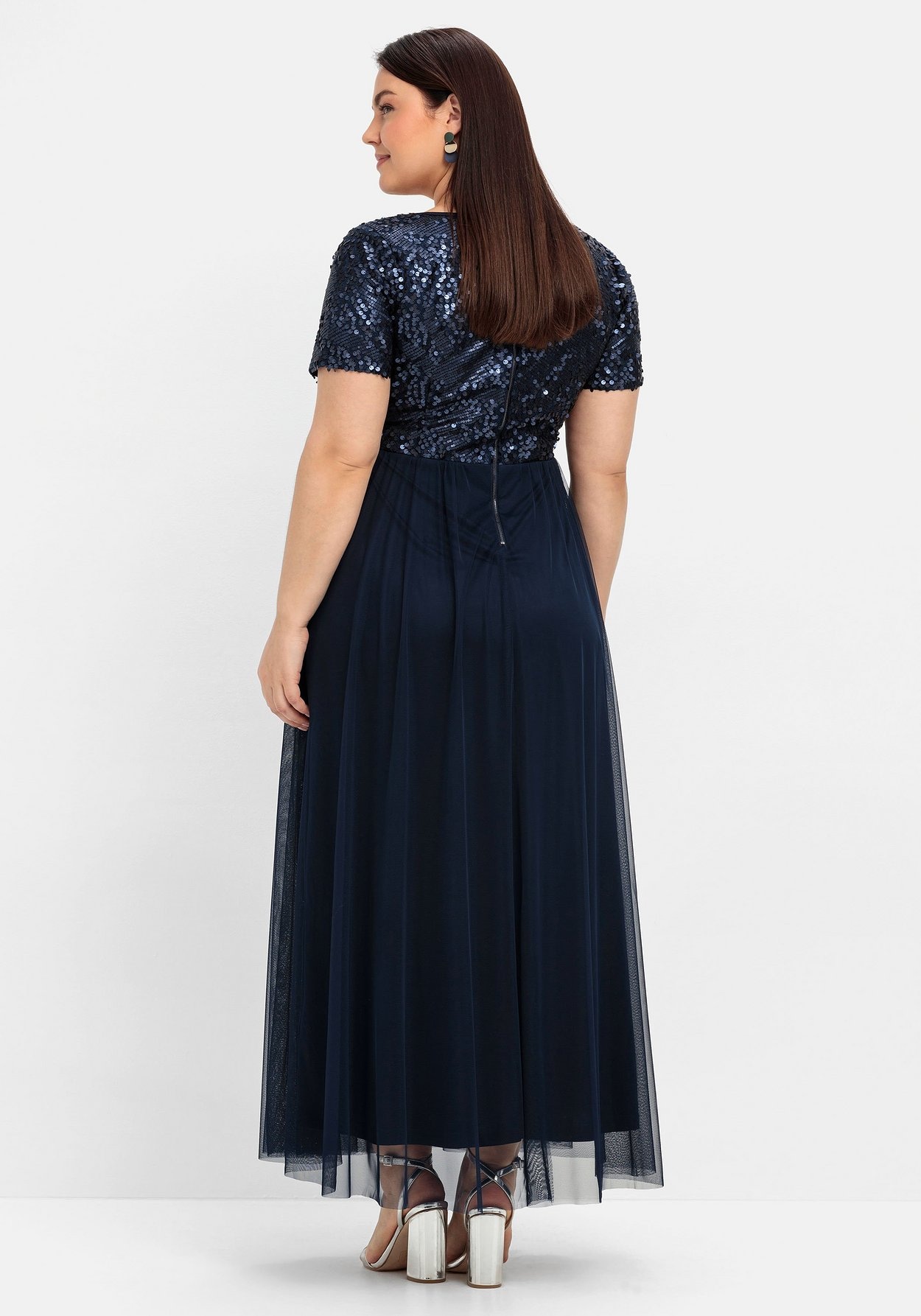 Sheego Abendkleid »Maxikleid in A-Linie mit Pailletten«, in A-Linie mit Pailletten