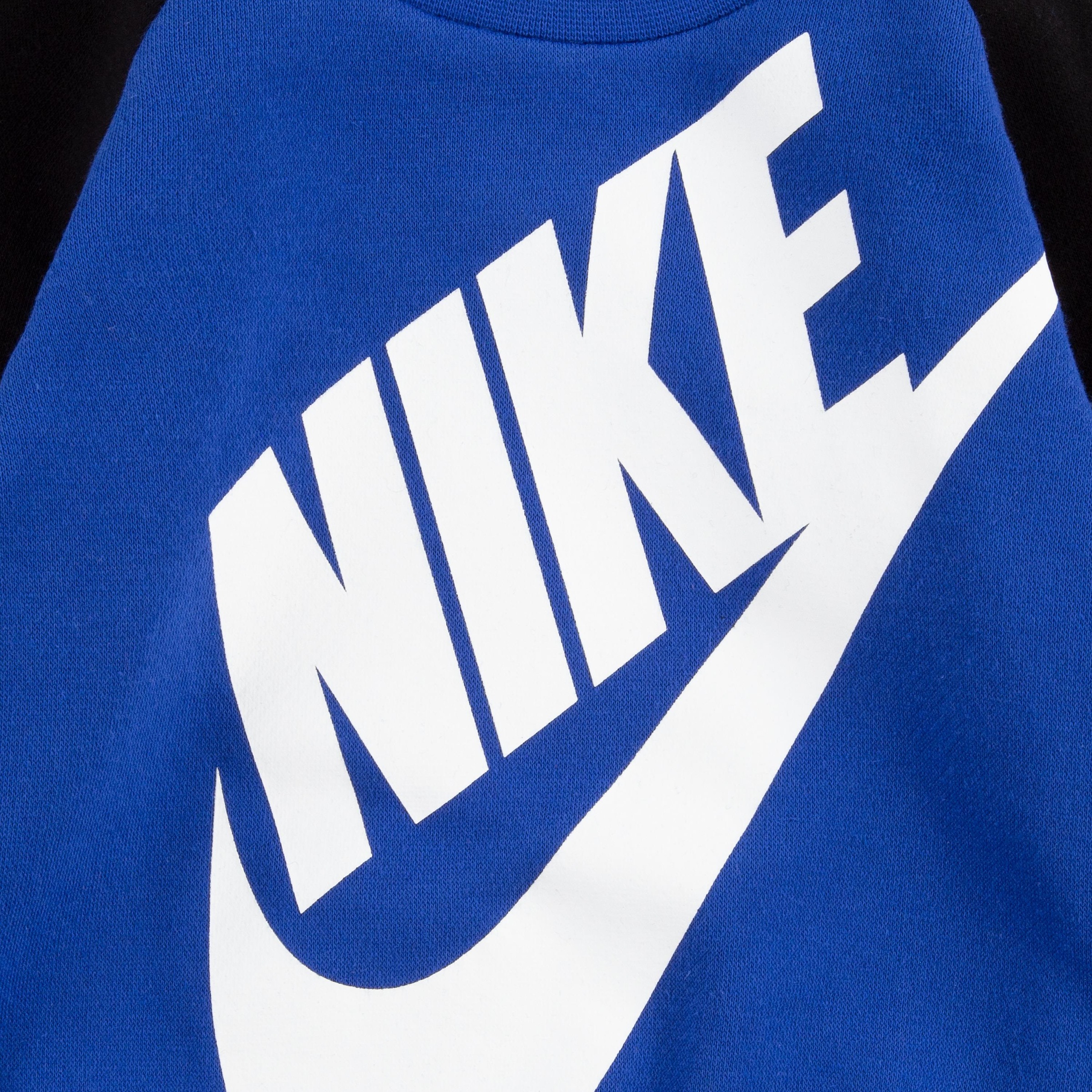 Nike Sportswear Jogginganzug für sportliche Aktivitäten, sportlicher Stil