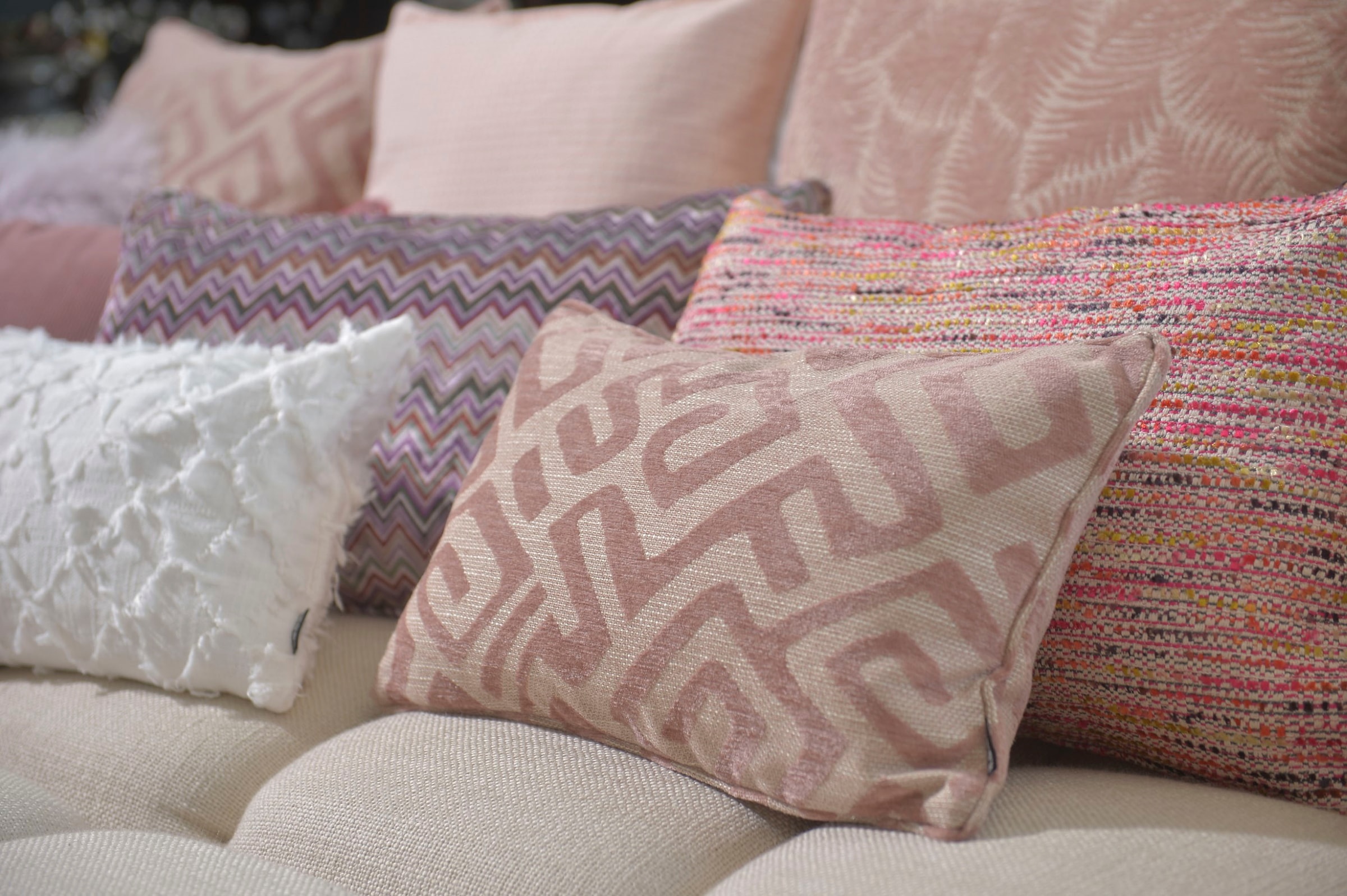 H.O.C.K. Dekokissen »Naira« mit geometrischem Muster, Kissenhülle mit Füllung, 1 Stück