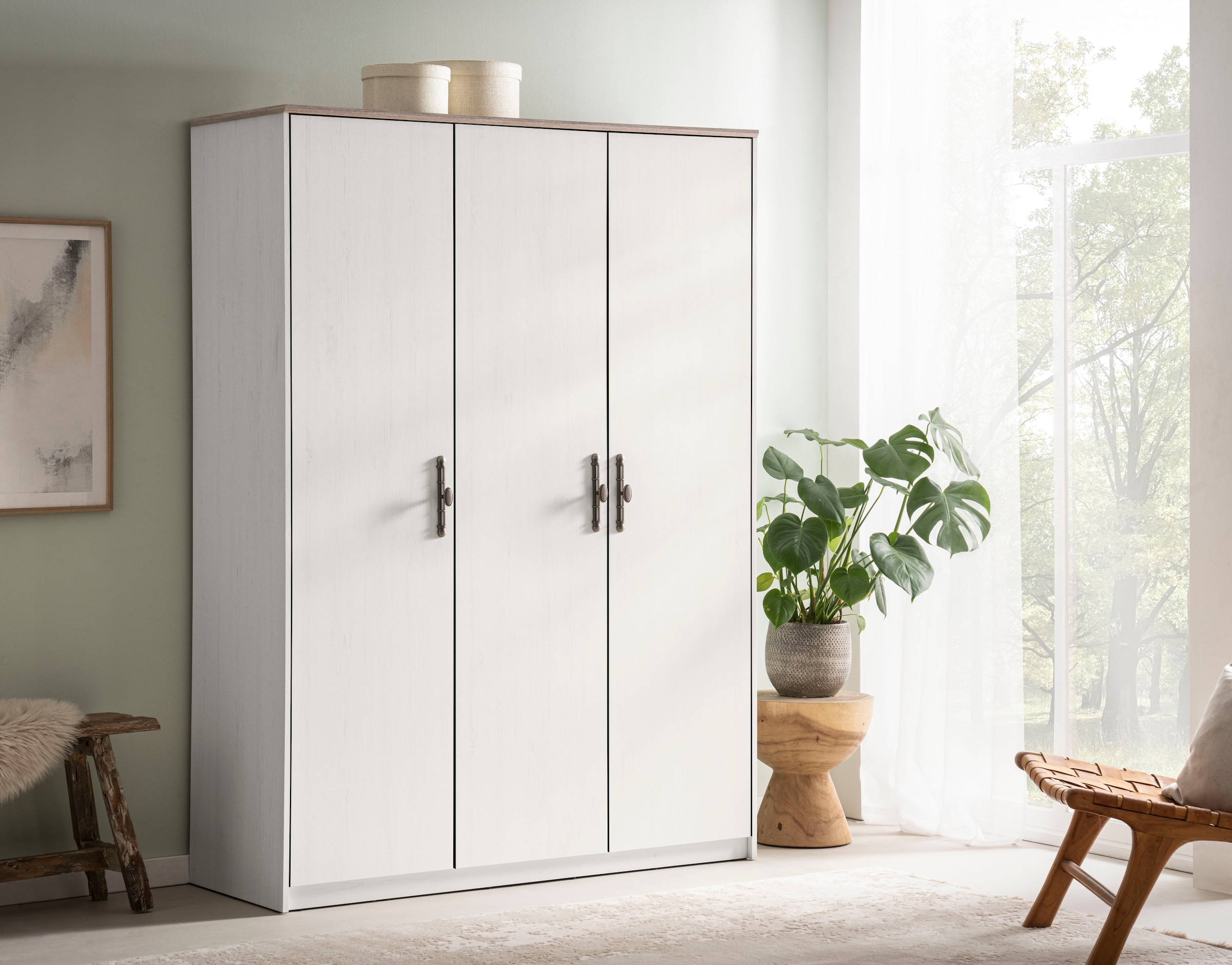 Home affaire Kleiderschrank »LiLLE, Drehtürenschrank im Landhausstil, Schrank mit Metallgriffen«, viel Stauraum, mit Kleiderstange u Einlegeböden, vielseitig einsetzbar