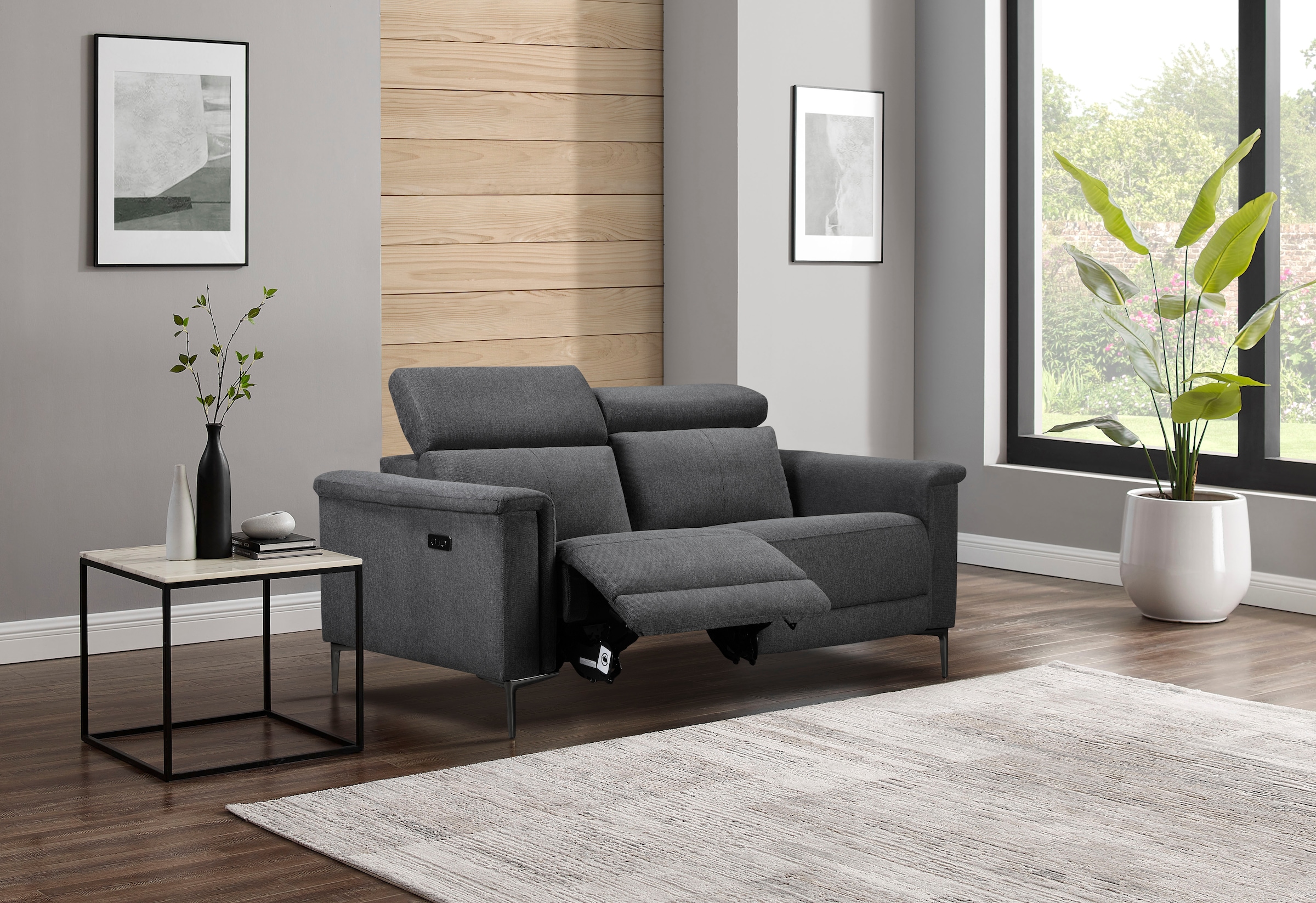Places of Style 2-Sitzer »Lund«, manueller od. elektrischer Relaxfunktion und USB-A