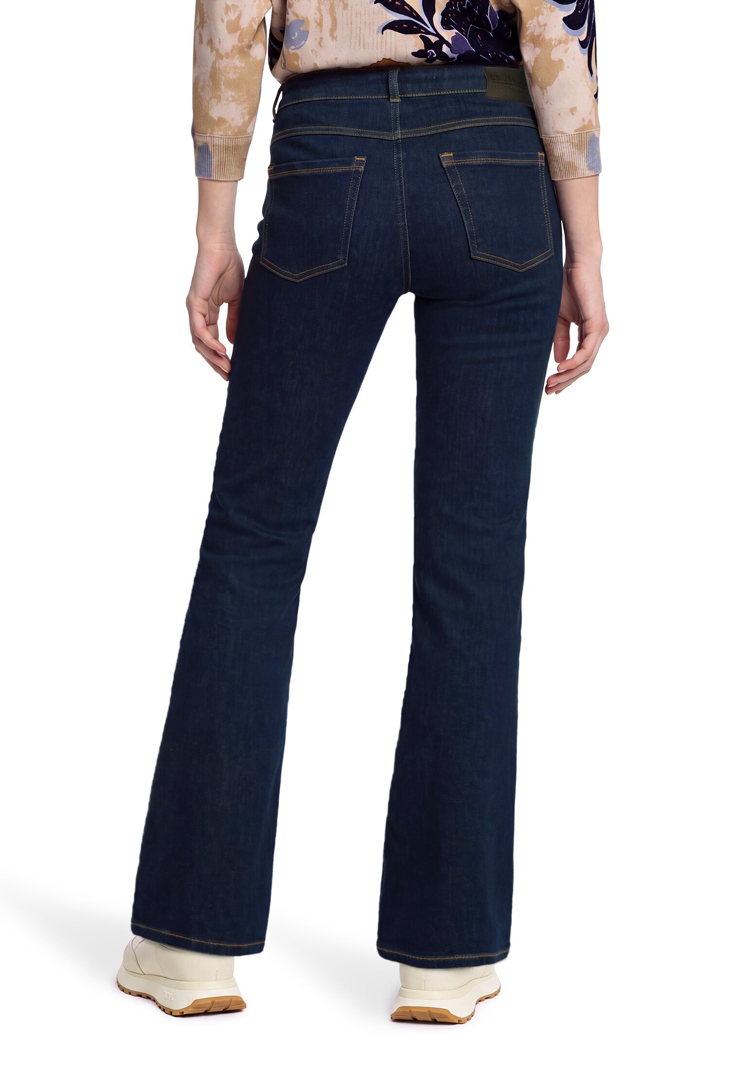 Betty Barclay Bootcuthose »Flared Cut-Jeans mit aufgesetzten Taschen«