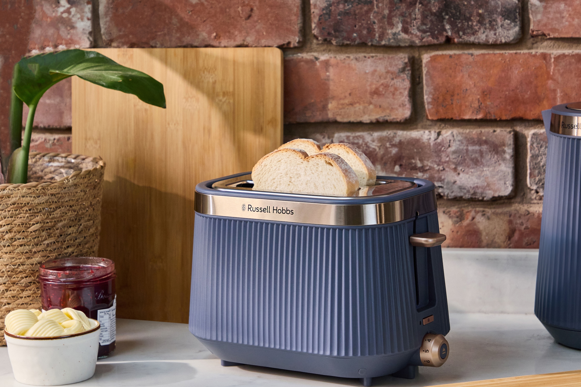 RUSSELL HOBBS Toaster »Brontë 26762-56, Soft Navy« 980 W 2 extra breite Toastschlitze