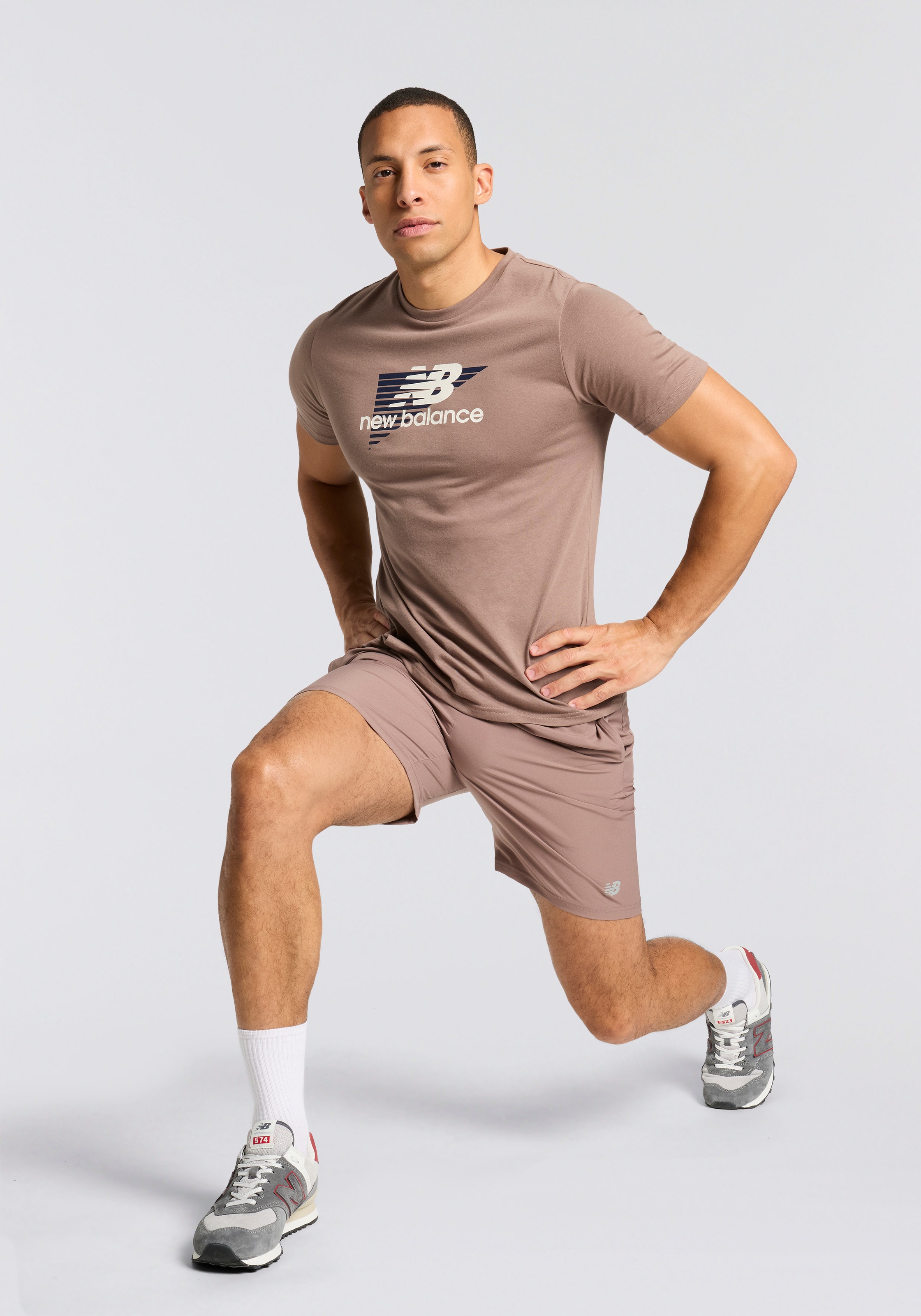 New Balance Laufshorts »Sport Essentials Short 7"«, elastischer Bund