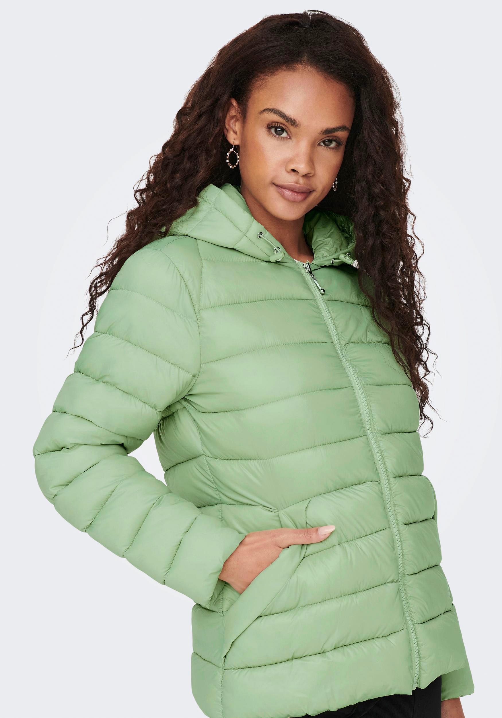 ONLY Steppjacke »ONLSKY QUILTED JACKET CC OTW«, mit Kapuze