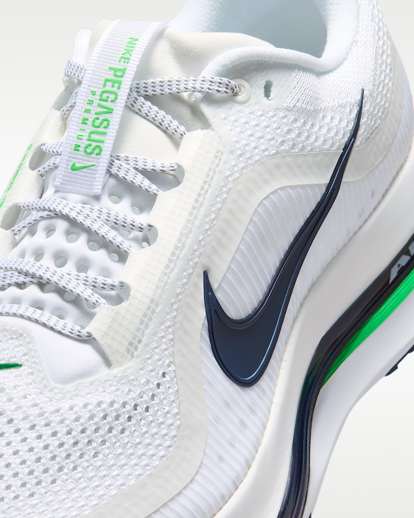 Nike Laufschuh »Pegasus Premium«  reaktionsfreudige Dämpfung sorgt für ein energiegeladenes Laufgefühl