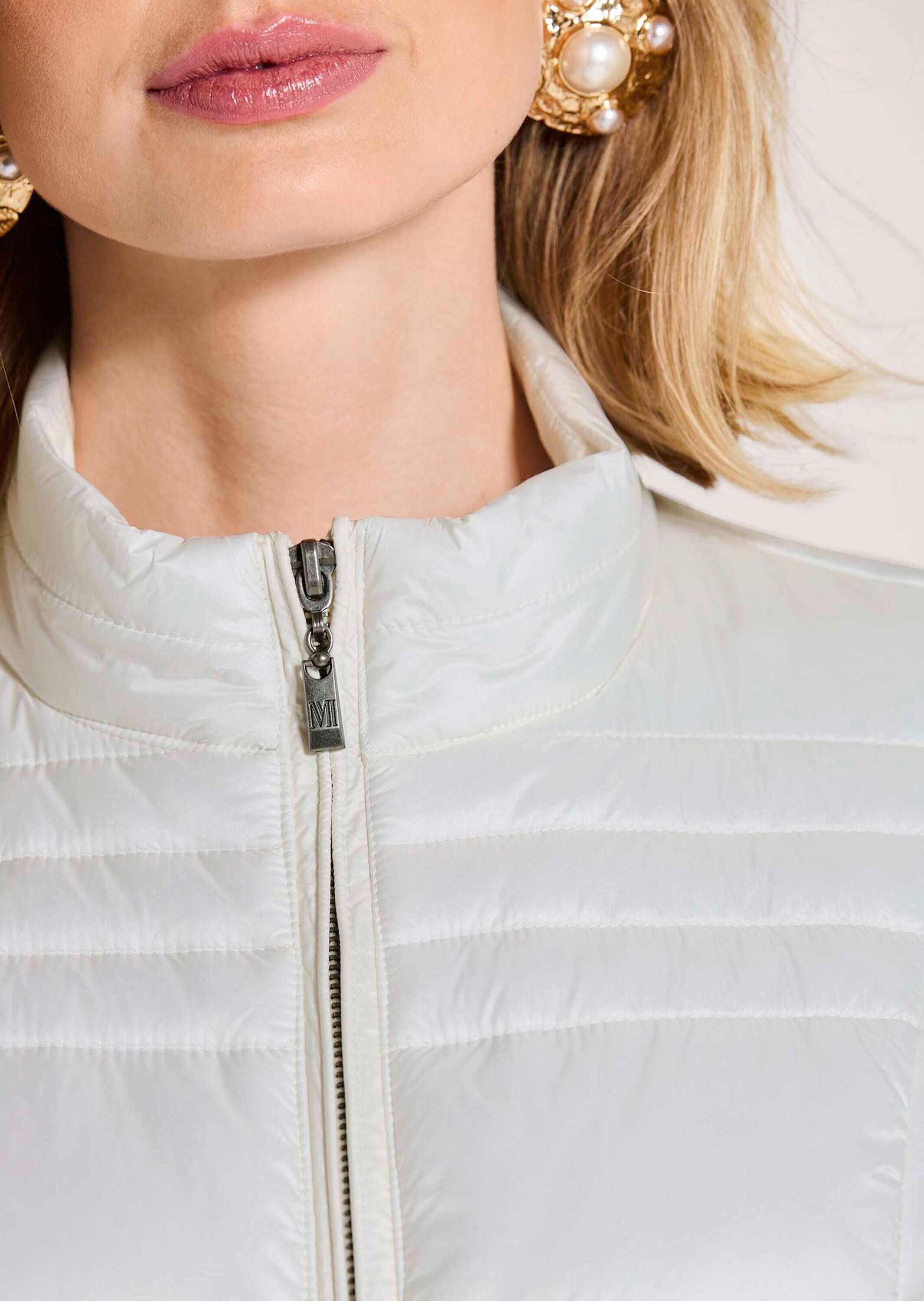 MADELEINE Steppjacke »Steppjacke Leichte Steppjacke mit Stehkragen«