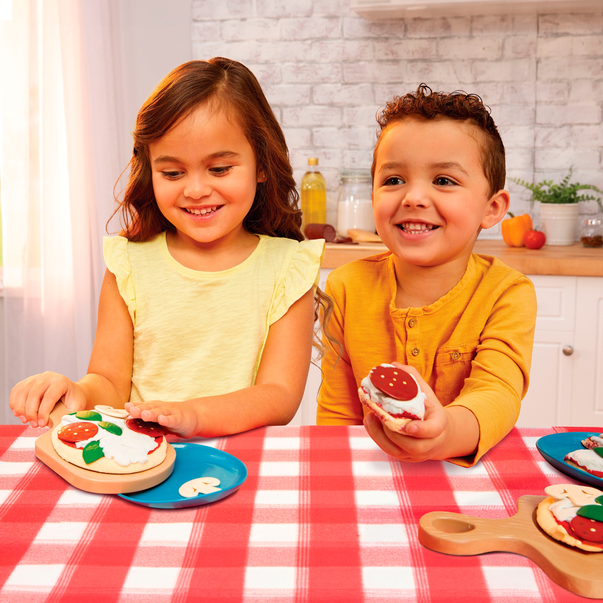 Little Tikes® Spiellebensmittel »Creative Chefs Pizza Kit«, (18 tlg.)