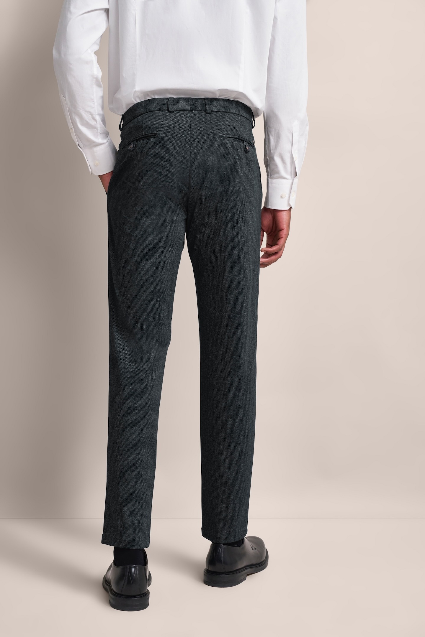 bugatti Chinohose, mit modernem Schnitt