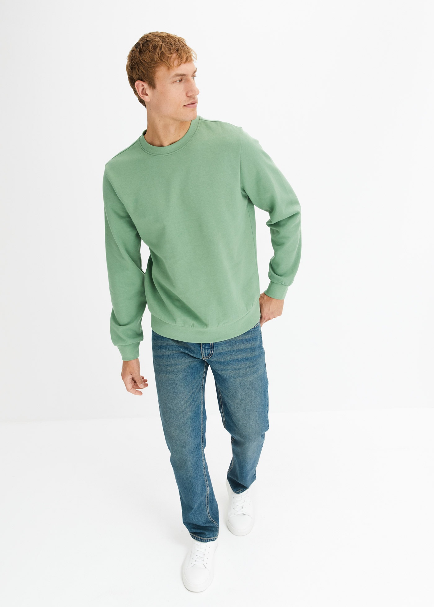 bonprix Sweatshirt »Sweatshirt«, Regular Fit, mit Rundhalsausschnitt, weich angeraute Innenseite
