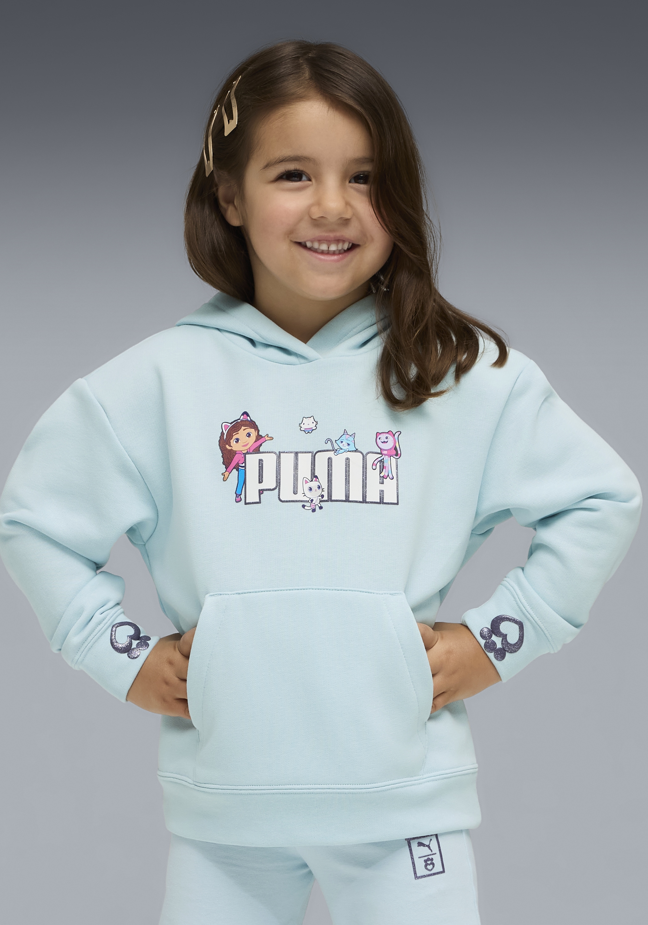 PUMA Kapuzensweatshirt »X GABBY'S DOLLHOUSE RELAXED GRAPHIC HOODIE TR«, entspannte Passform, mit Print-Applikation, aus Baumwollmischung
