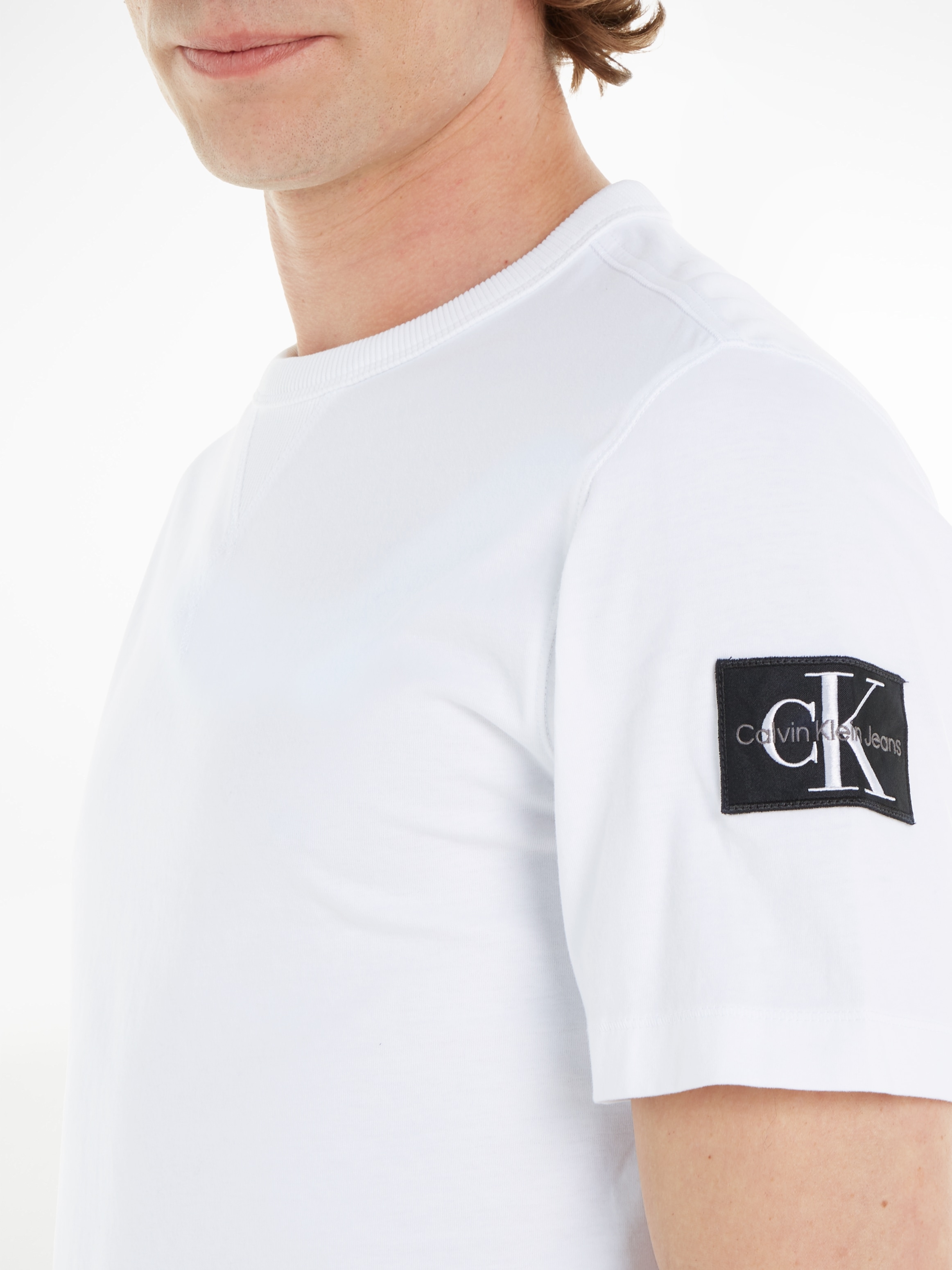 Calvin Klein Jeans T-Shirt »BADGE REGULAR TEE«, mit Logo-Patch