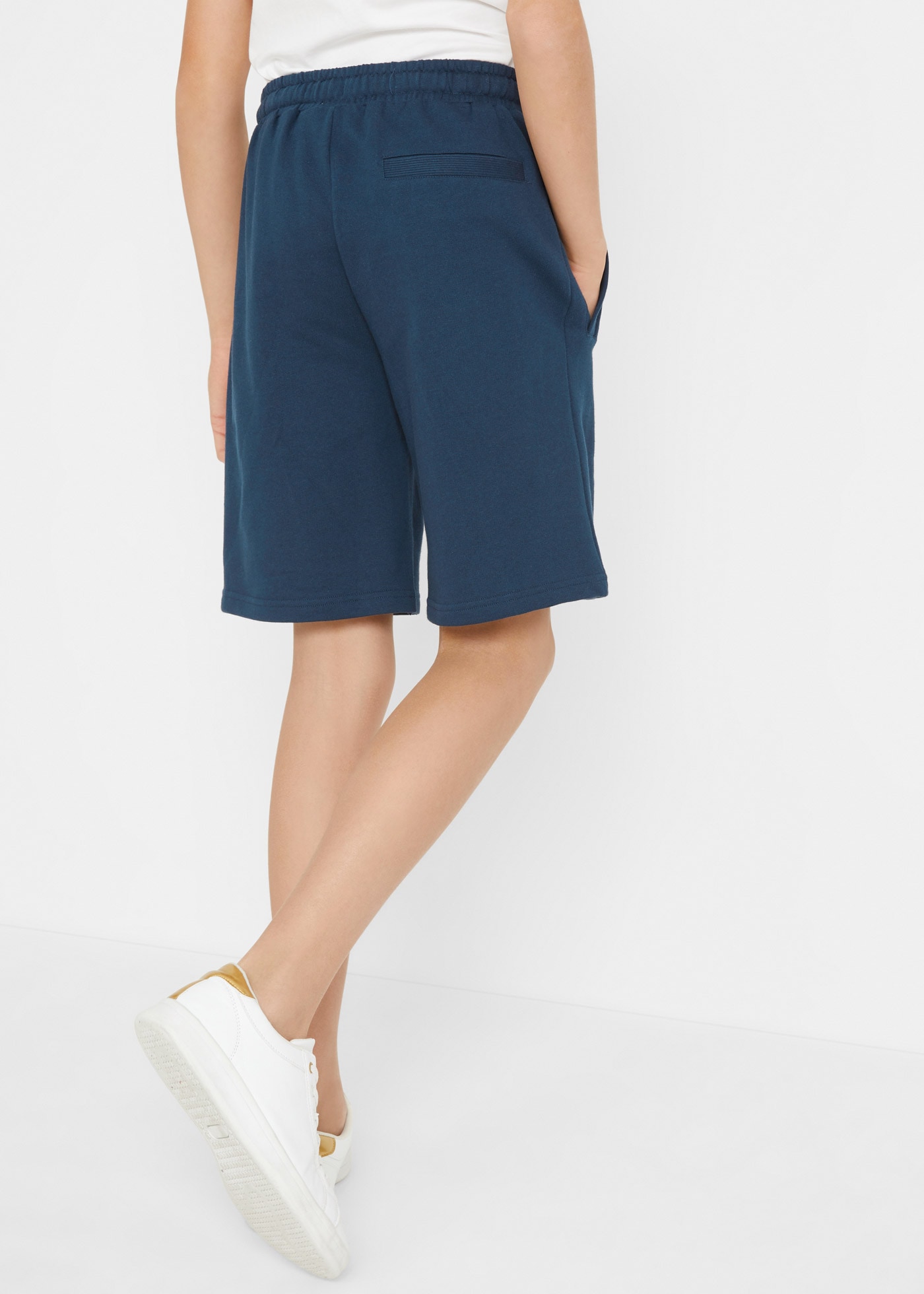 bonprix Sweatbermudas  aus Baumwolle, Regular Fit, Casual Stil, mit Druck auf dem Bein