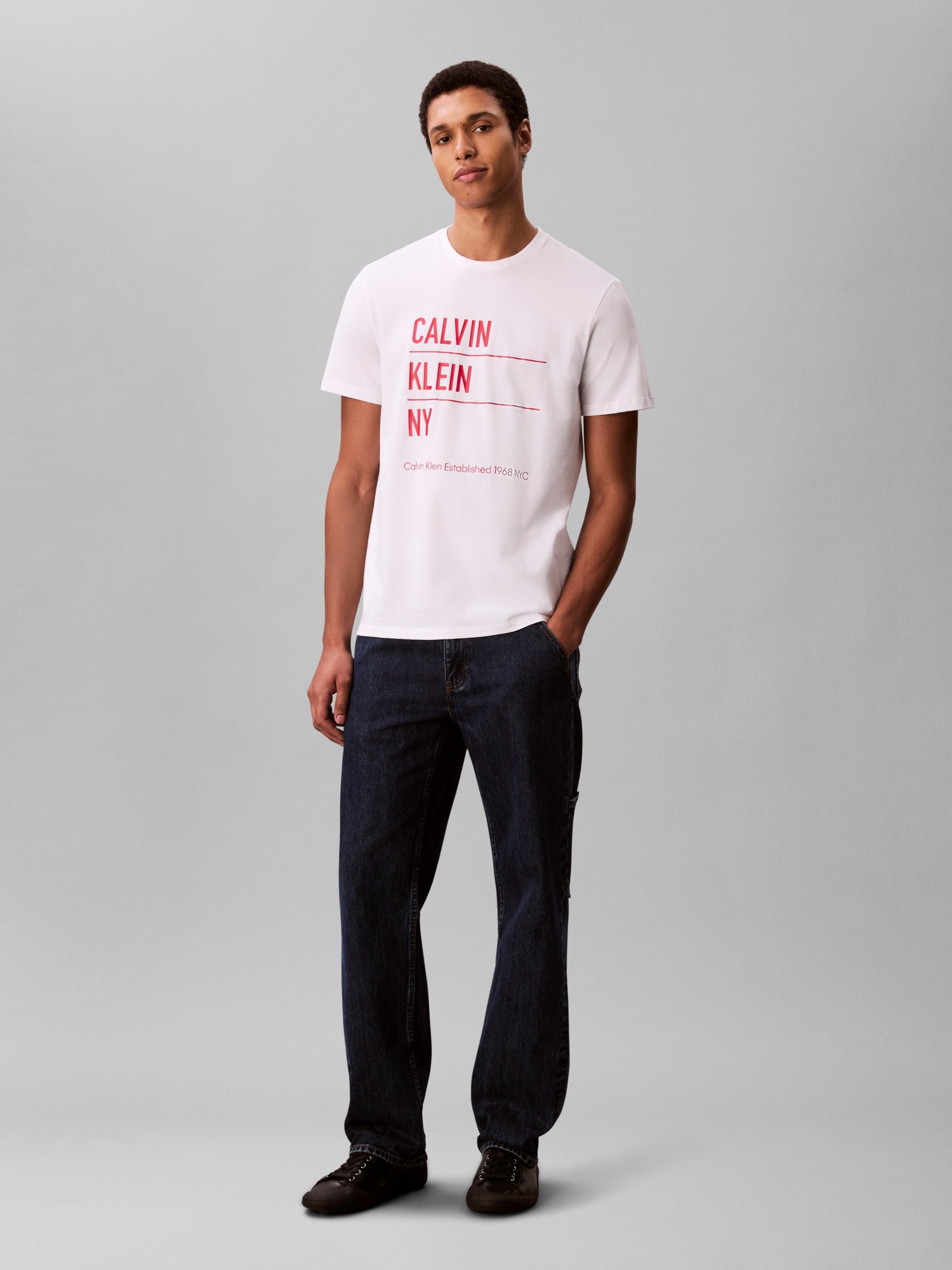Calvin Klein Jeans T-Shirt »SS 30S EU CALVIN KLEIN NY GRAPHI«, Mit Rundhalsausschnitt, regular fit