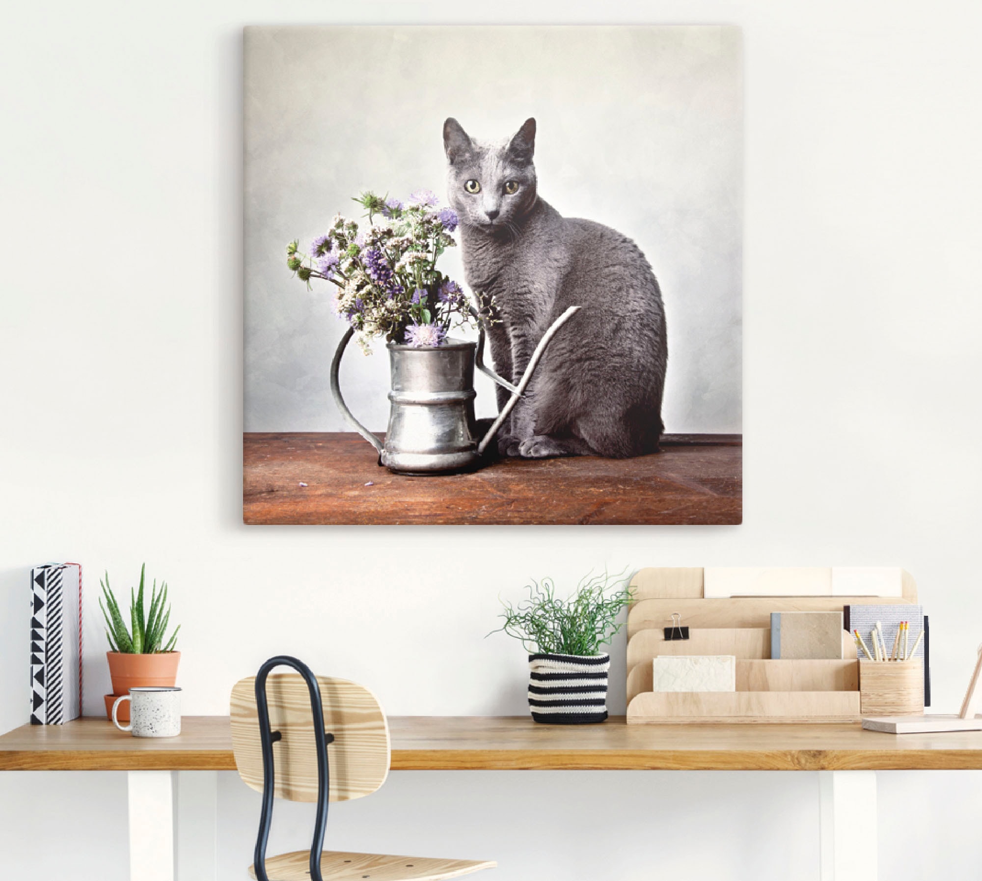 Artland Wandbild »Katze mit Deko«, Haustiere, (1 St.), als Alubild, Outdoorbild, Leinwandbild in verschied. Größen
