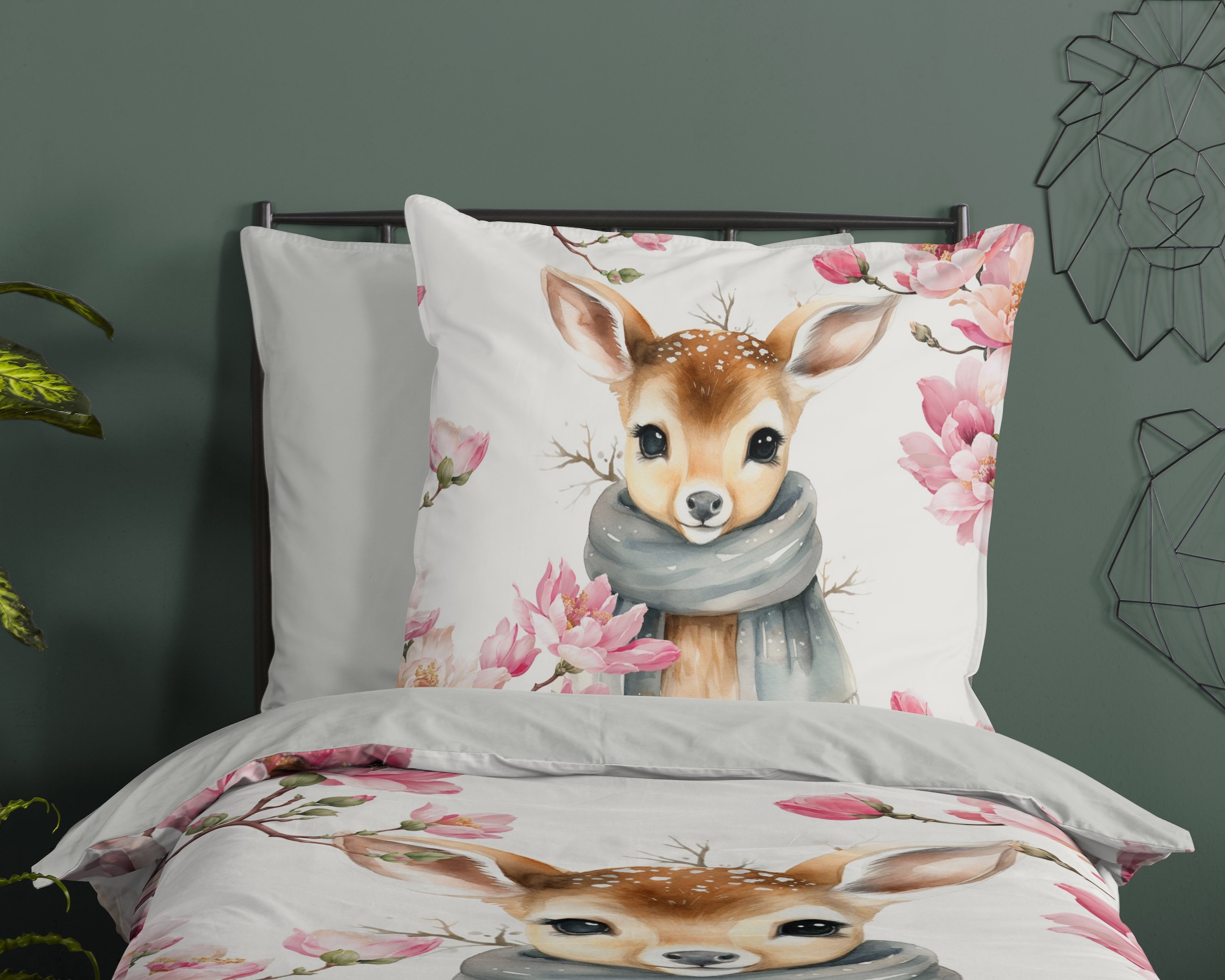 good morning Kinderbettwäsche »Leone«, Baumwolle, 135x200, Wendeoptik, Kind, Mädchen, Hirsch, Winter, Weiß