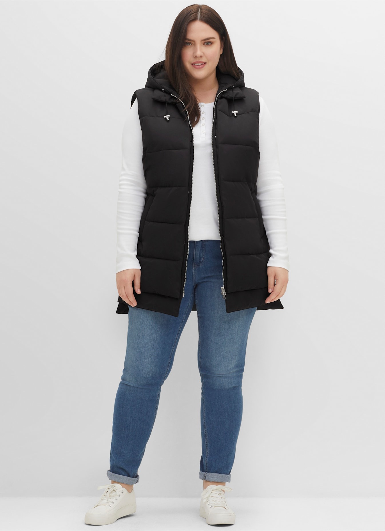 Sheego Damen Steppweste in schwarz, Größe 44