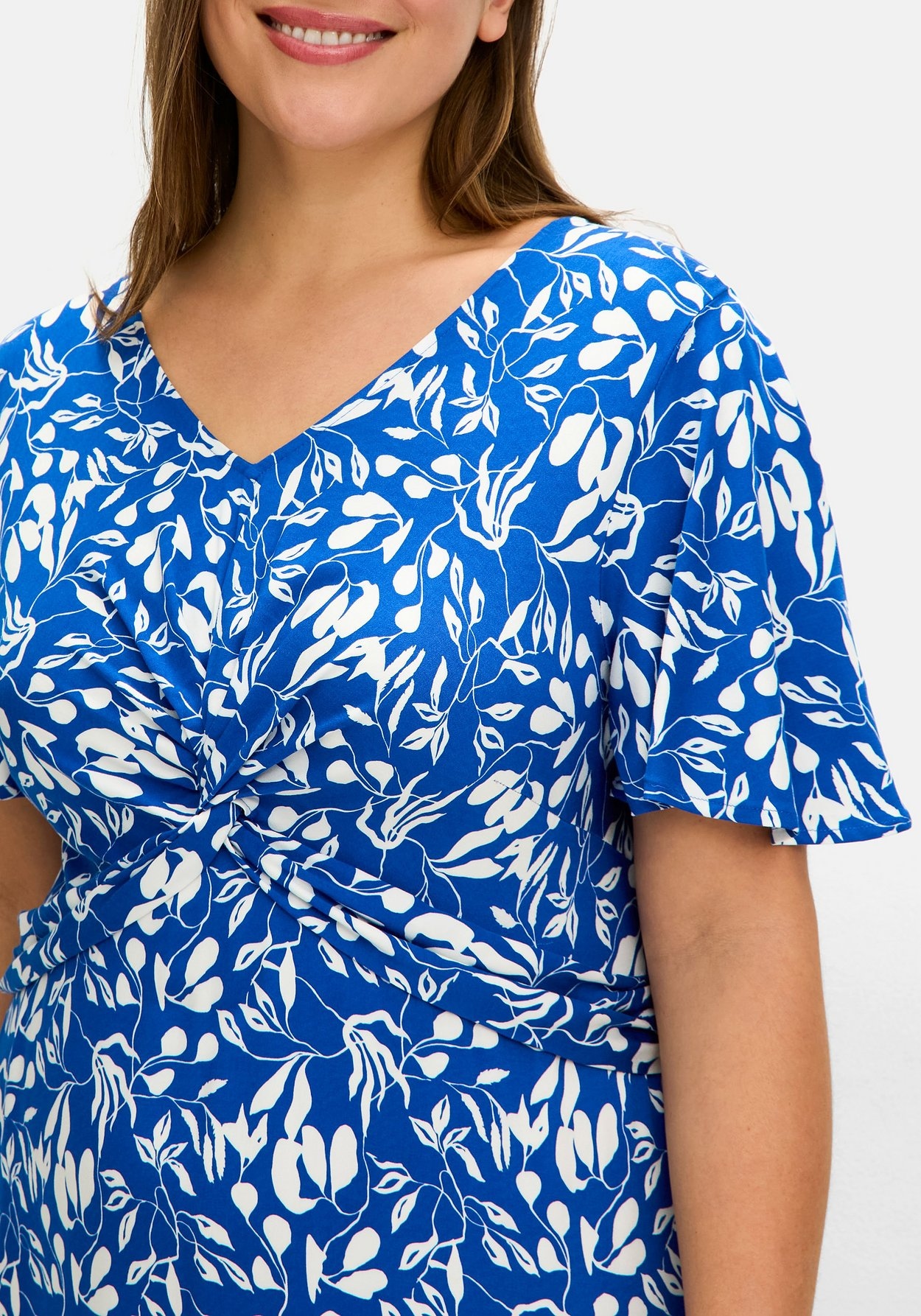 Sheego Sommerkleid »Maxikleid mit Knotendetail in der Taille«