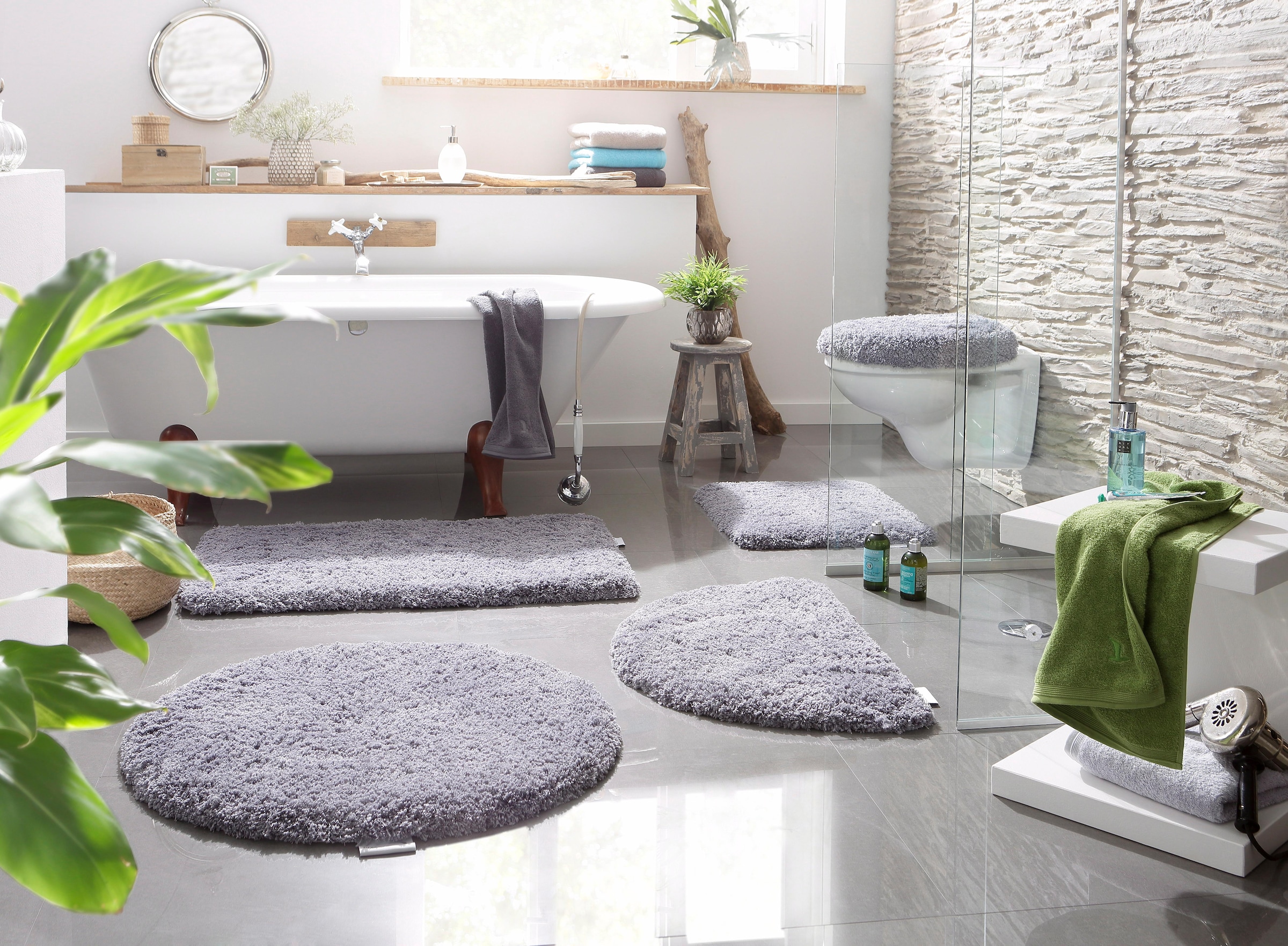 Möve Badematte »Superwuschel, Badvorleger, Badezimmer Teppich«, rutschhemmend beschichtet, strapazierfähig-schnell trocknend-fußbodenheizungsgeeignet, Mikrofaser-Badematte, Badteppich, rechteckig, rund & als 3-tlg. Set